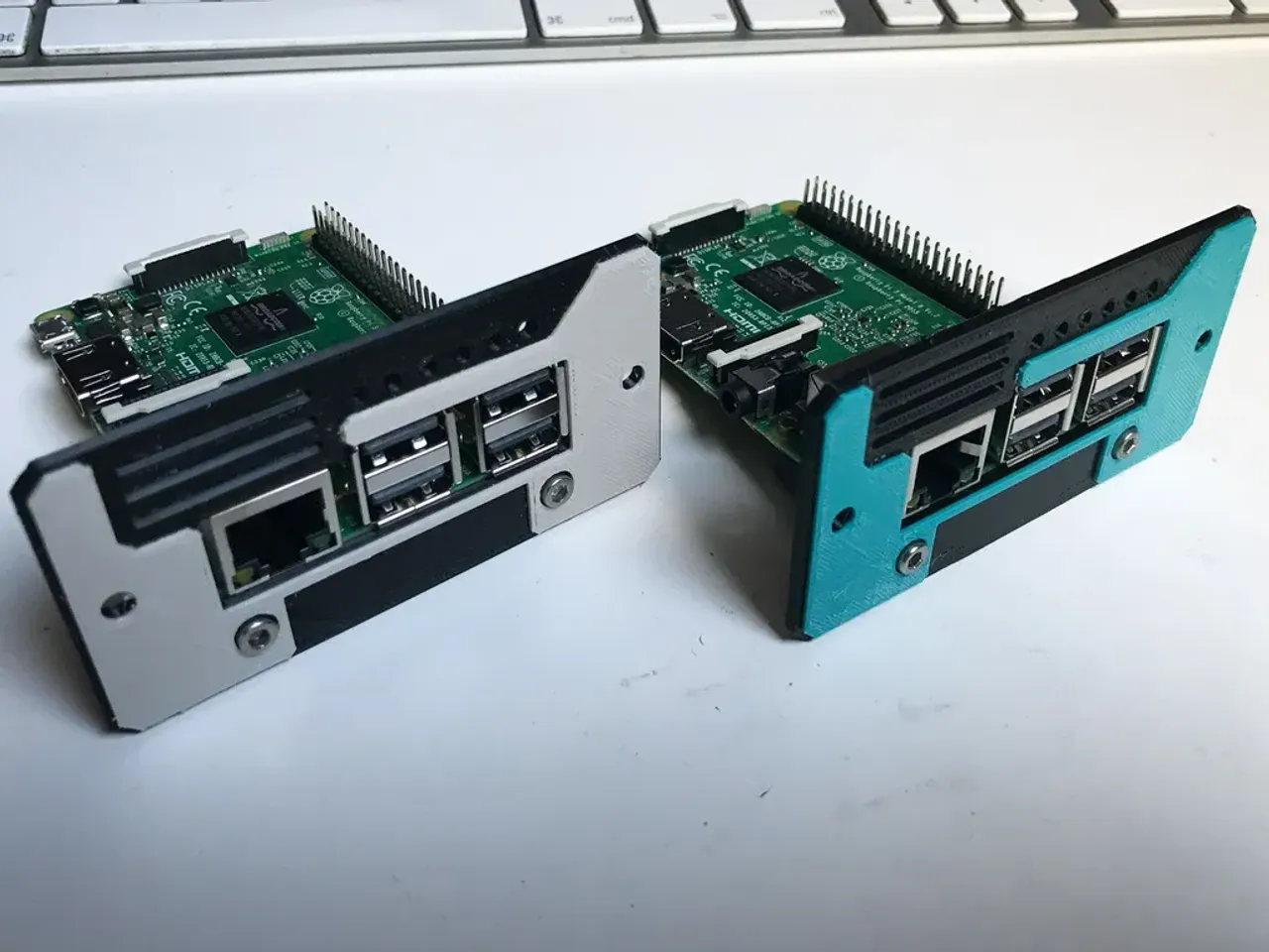 Rack Mount Adapter for Raspi 2 and 3 for modular 19