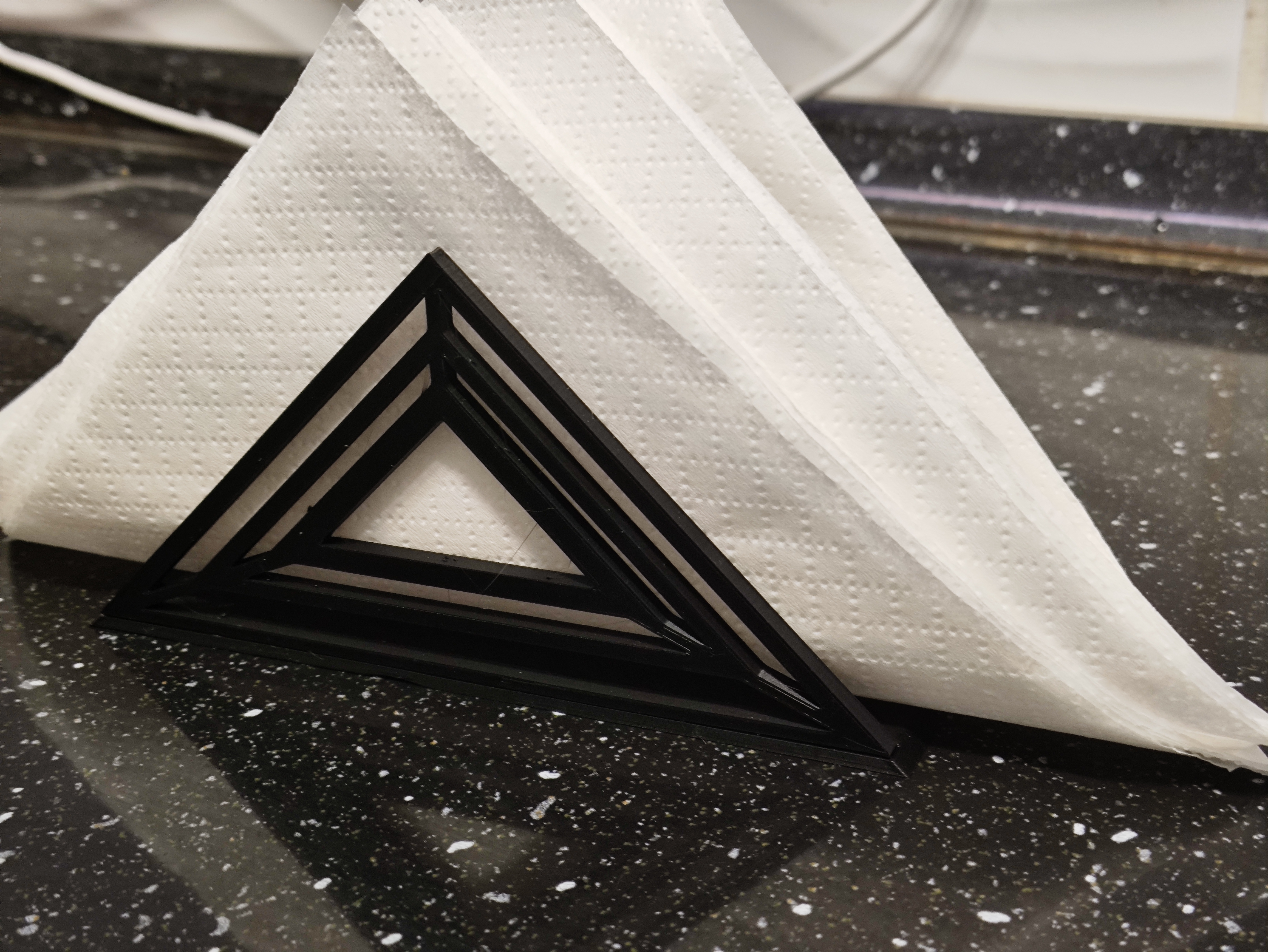 Napkin holder no support required