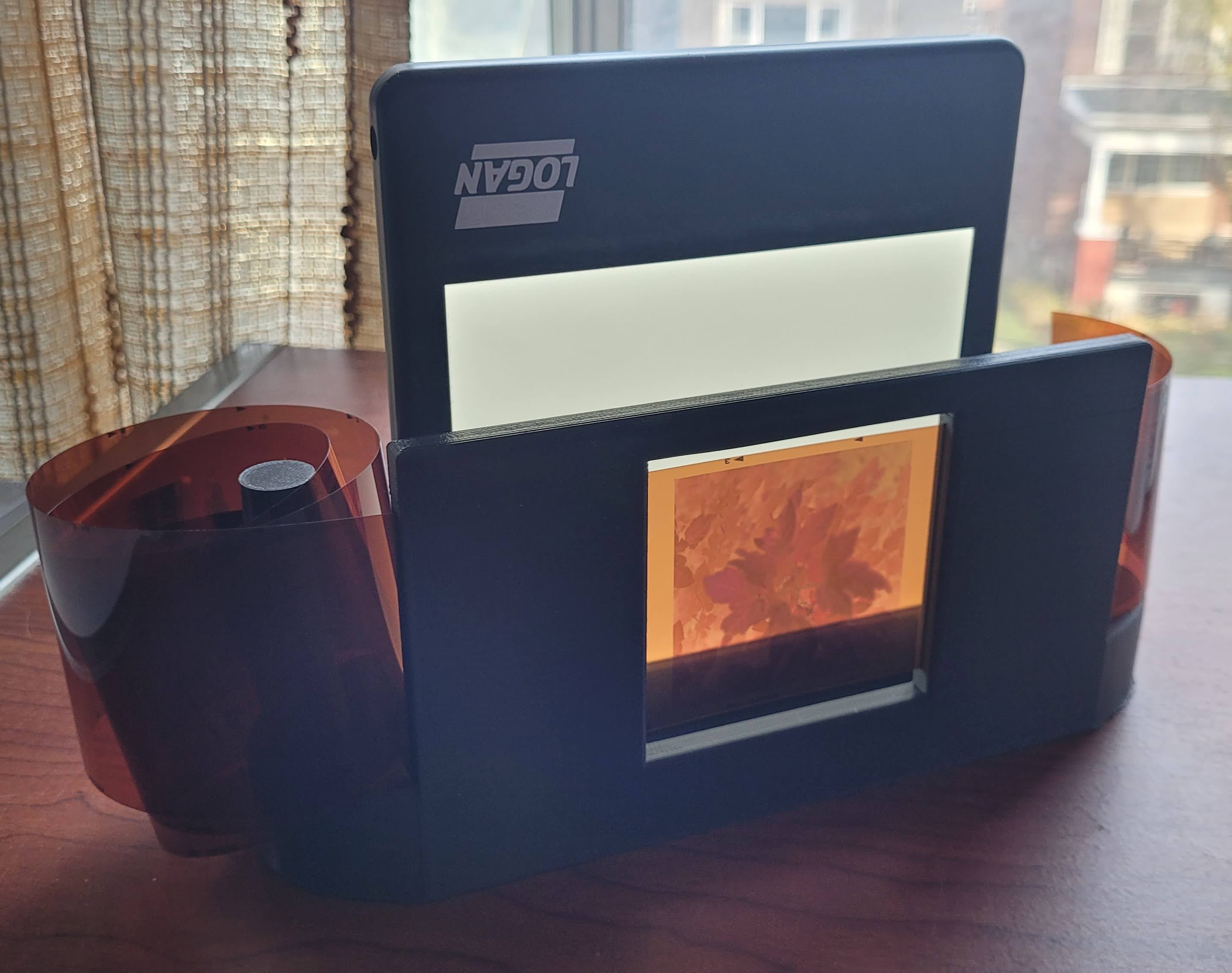 120 film holder for scanning