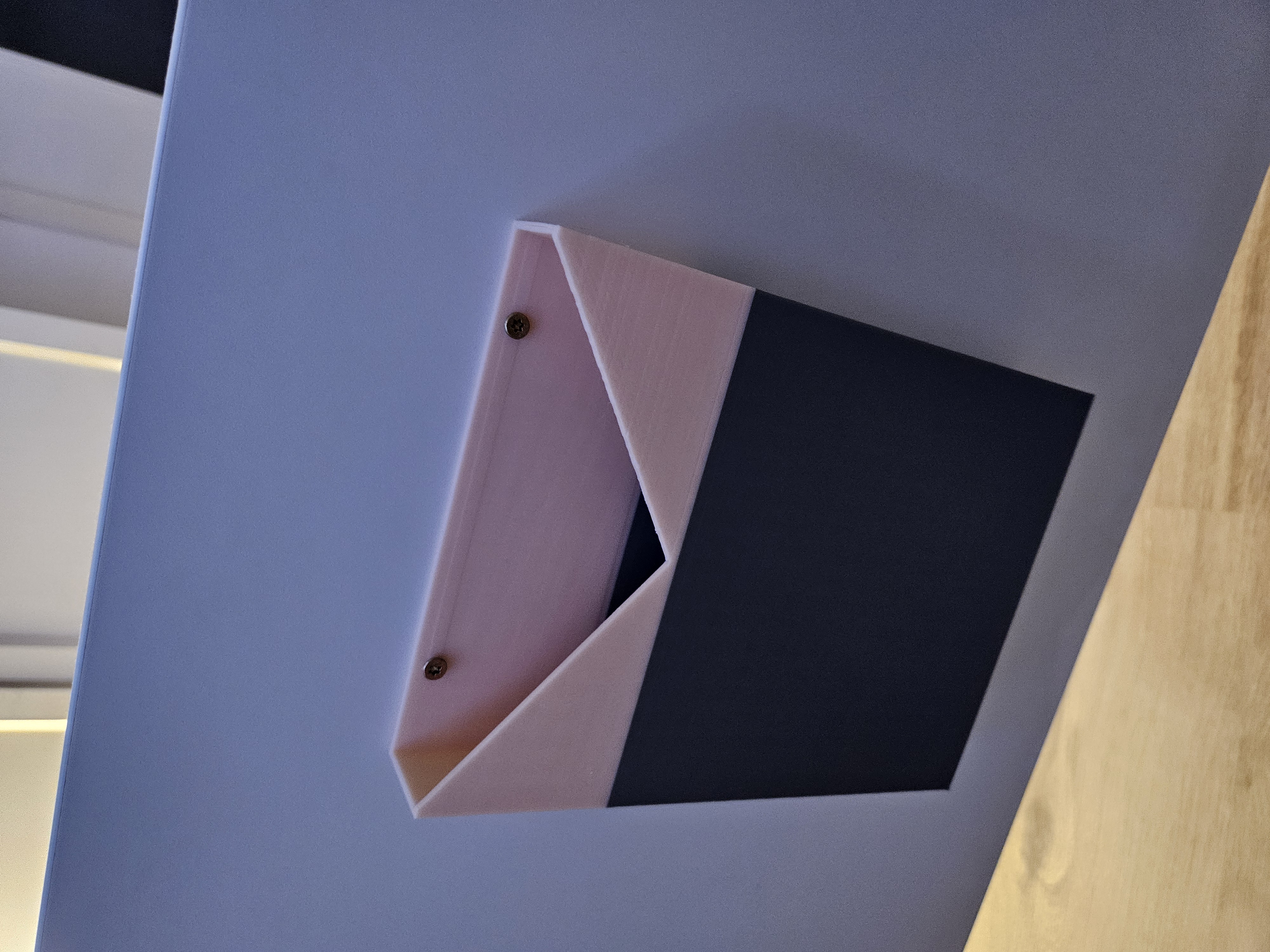 Document Holder Brief Mail