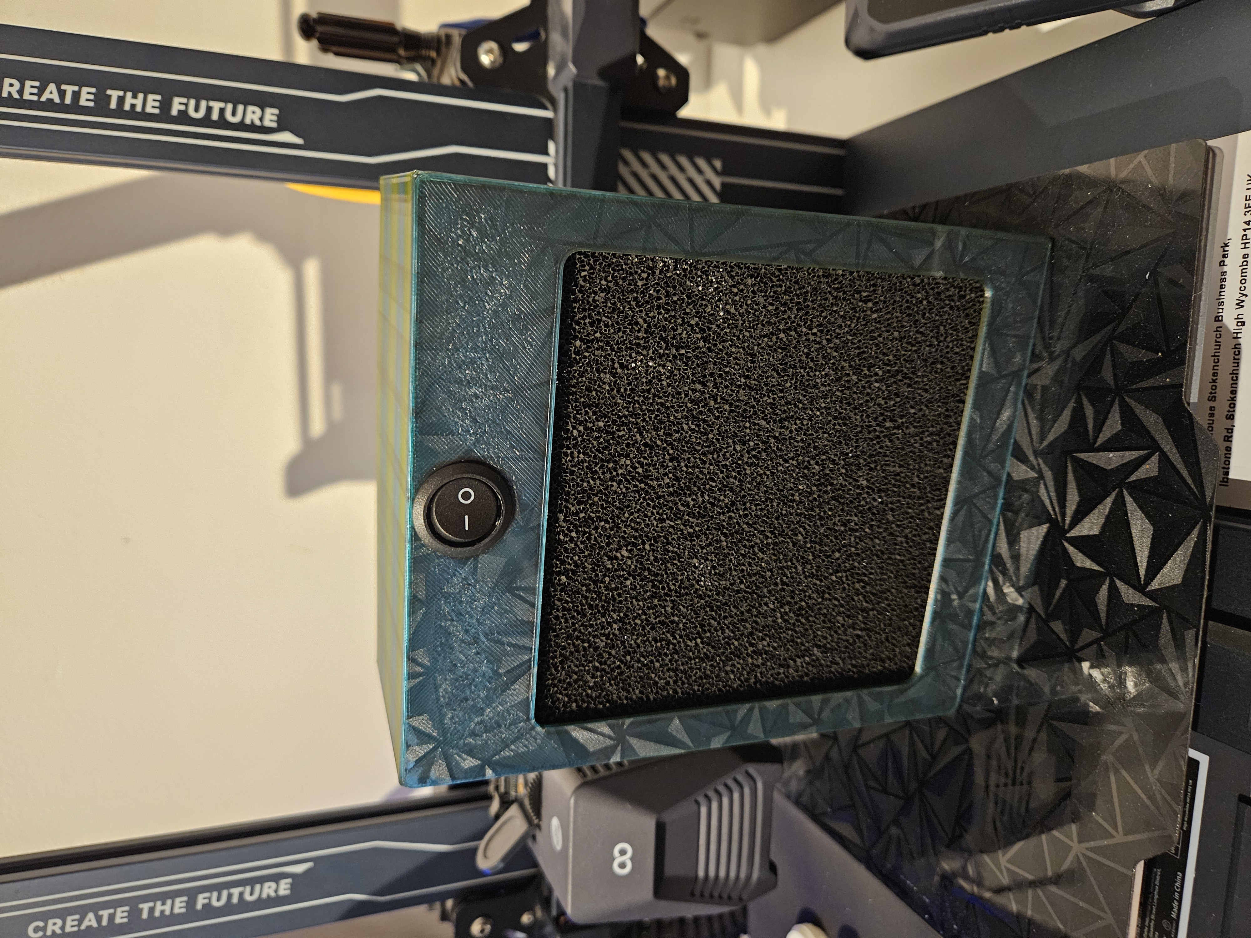 Fume Extraction Device For Soldering