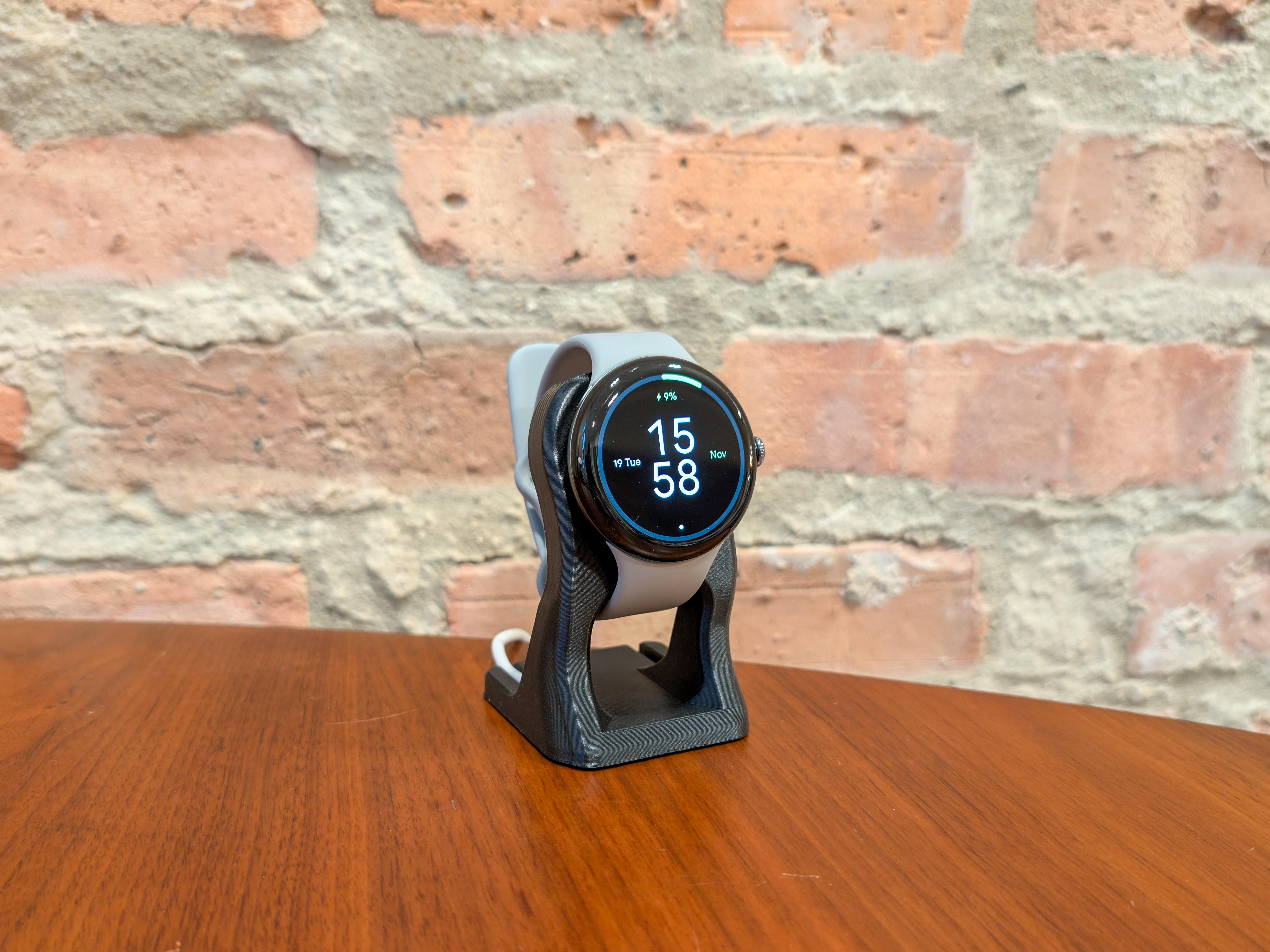 Pixel Watch 2 & 3 Charging Stand - Hanging Around