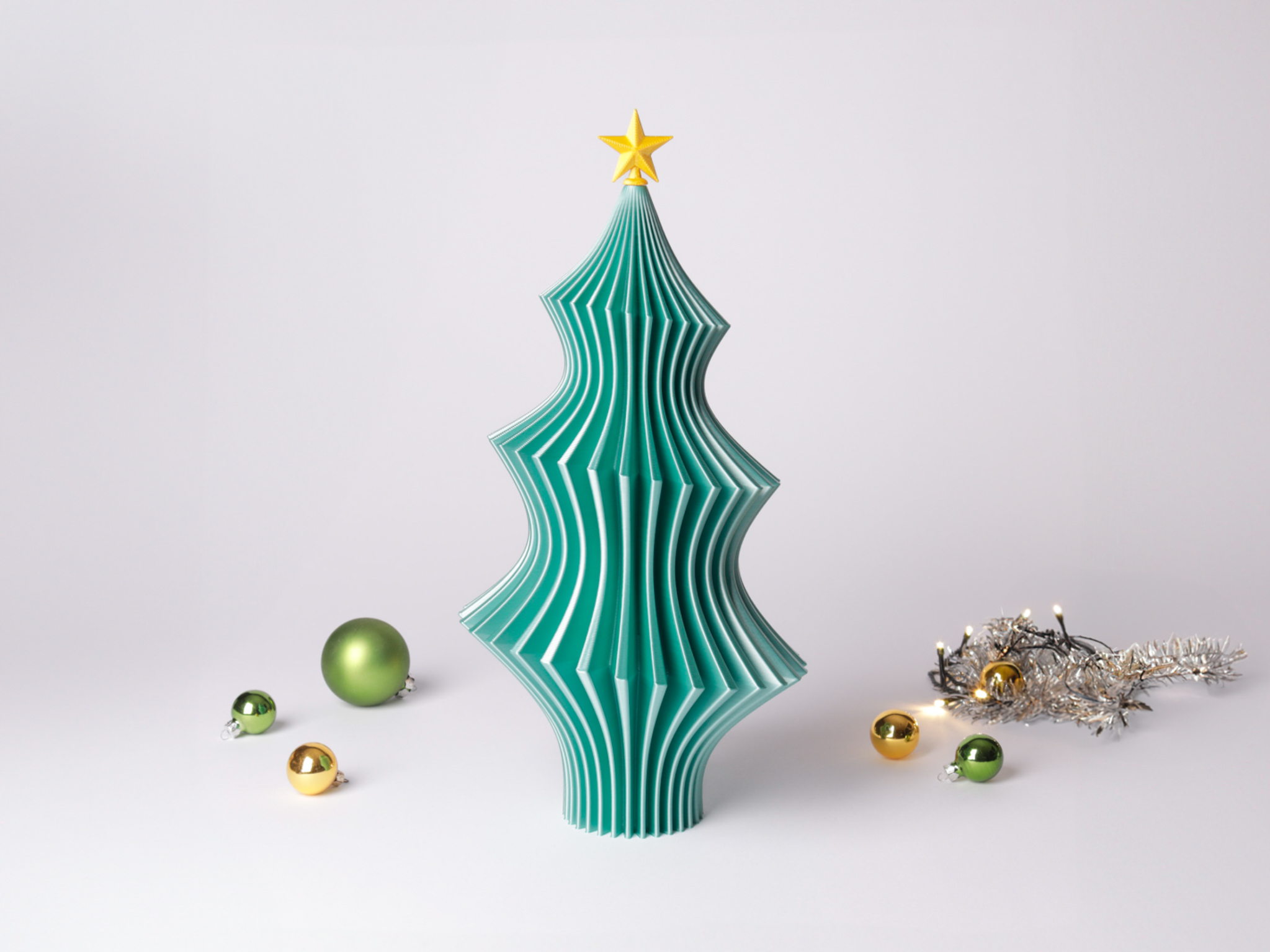 Abstract Christmas Tree /w Tree Topper