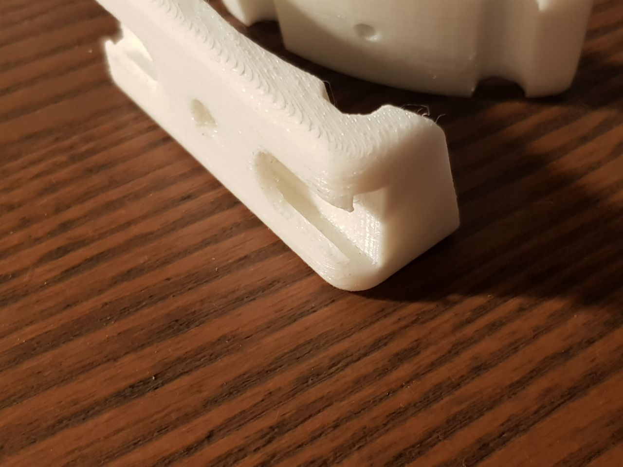 Miniatura 4 do modelo 3D Prototype FT891 mic rails mount