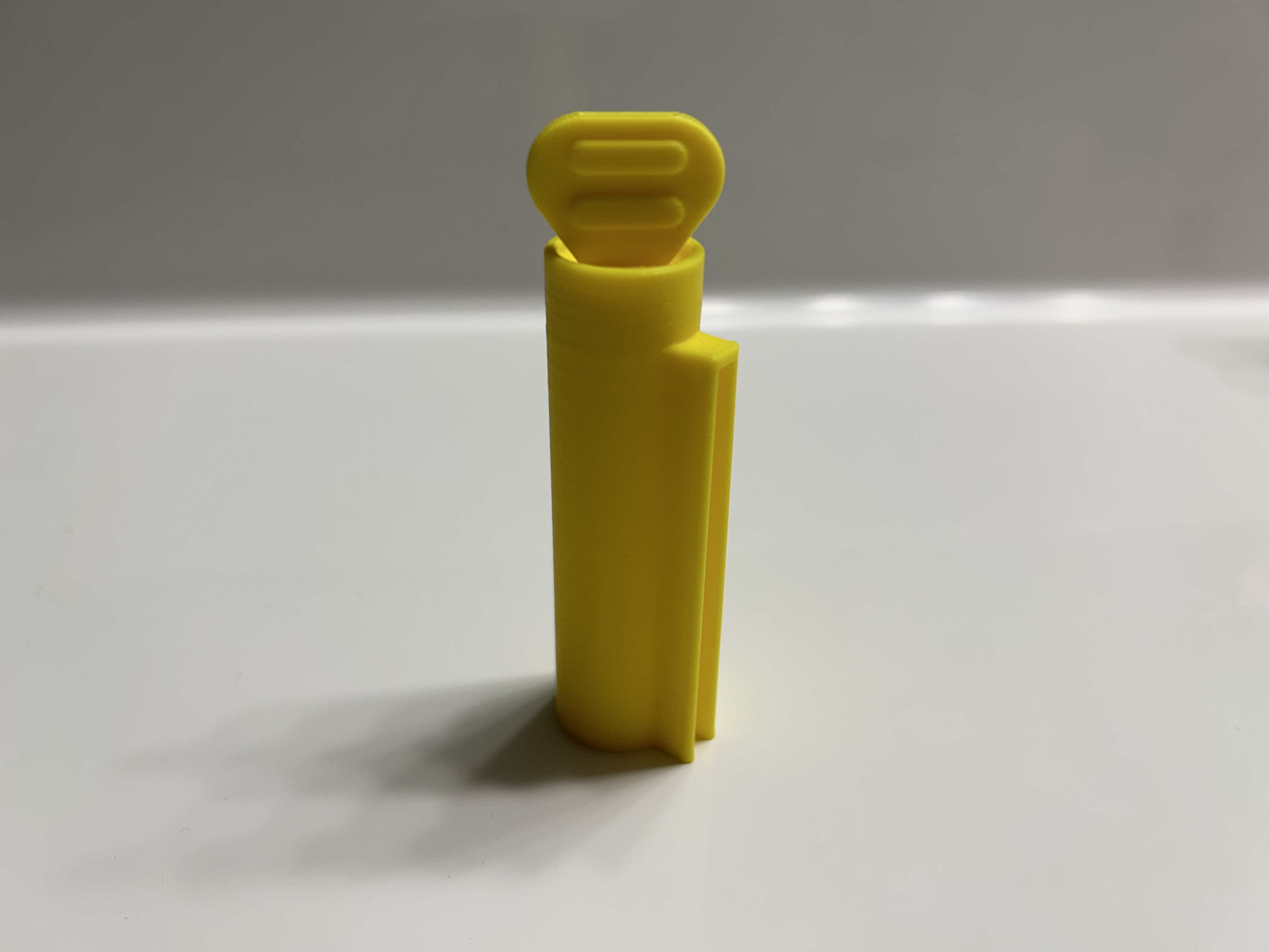 Yerinde Yazdır Diş Macunu Squeezer (Sadece Plastik Aparattır!!!)