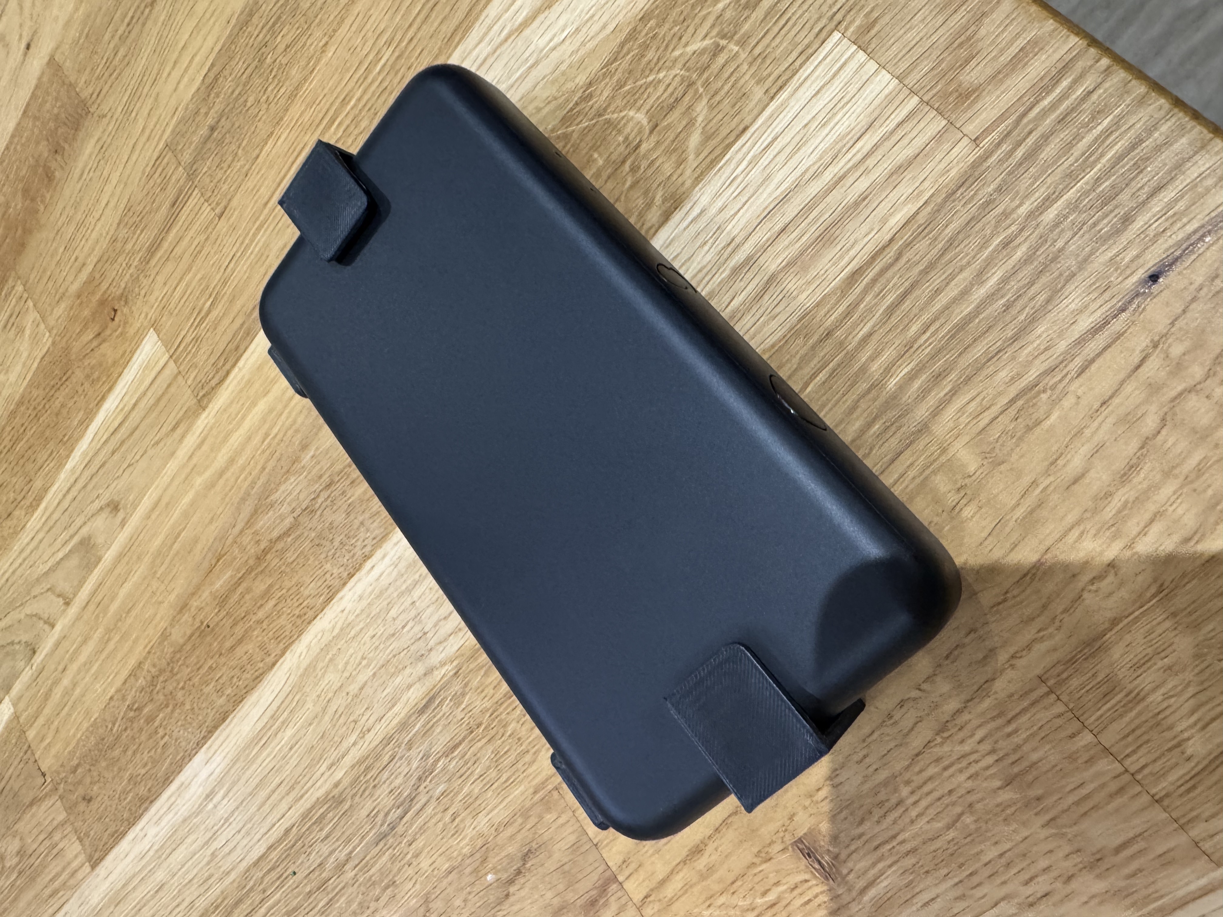 EE Mini Box Wall Mount