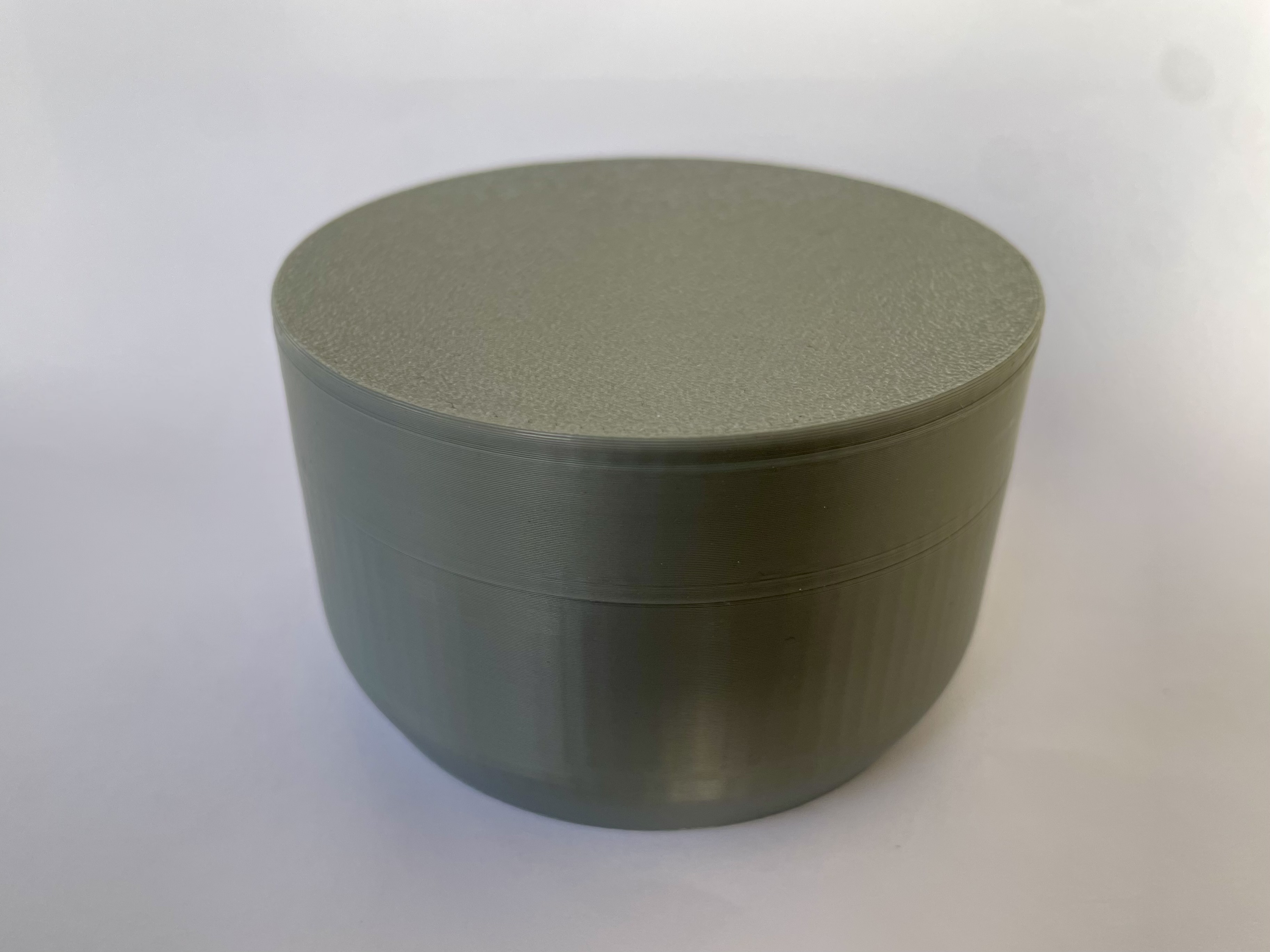 Container with compartments — thumbnail 3