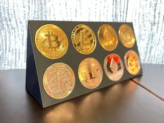 Collectible Coin Holder (8 Slots)