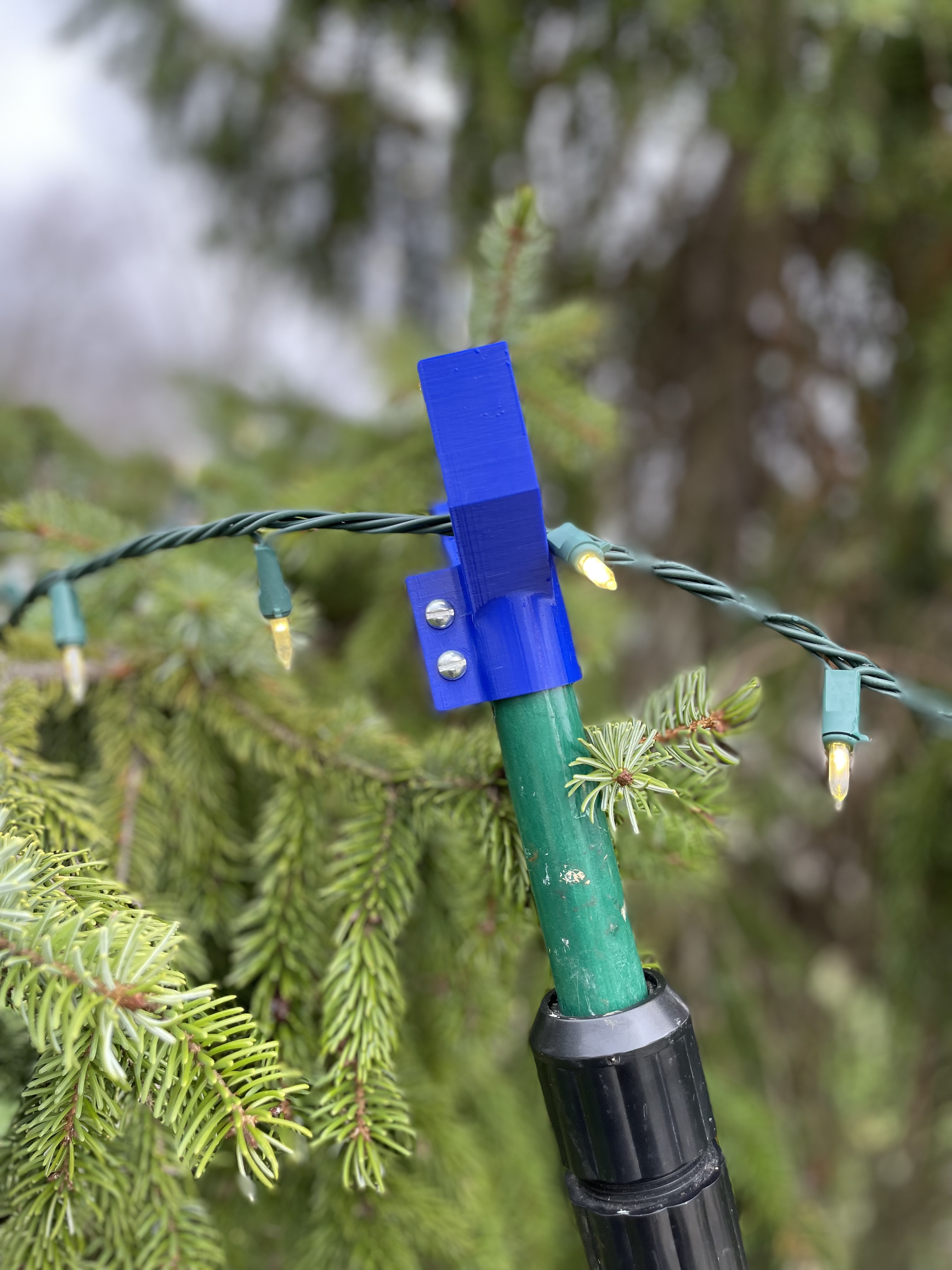 Holiday Hook Assist — thumbnail 3