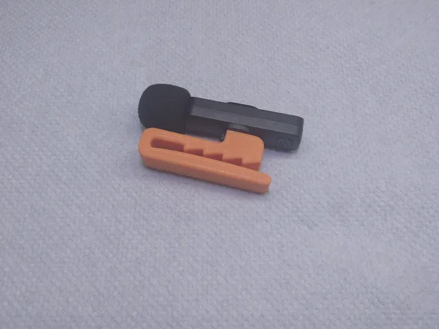 Portable microphone clip holder