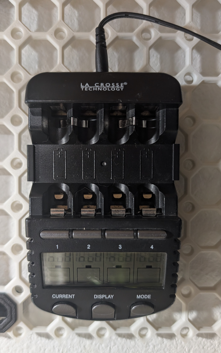 La Crosse BC-700/1000 Multiboard Mount