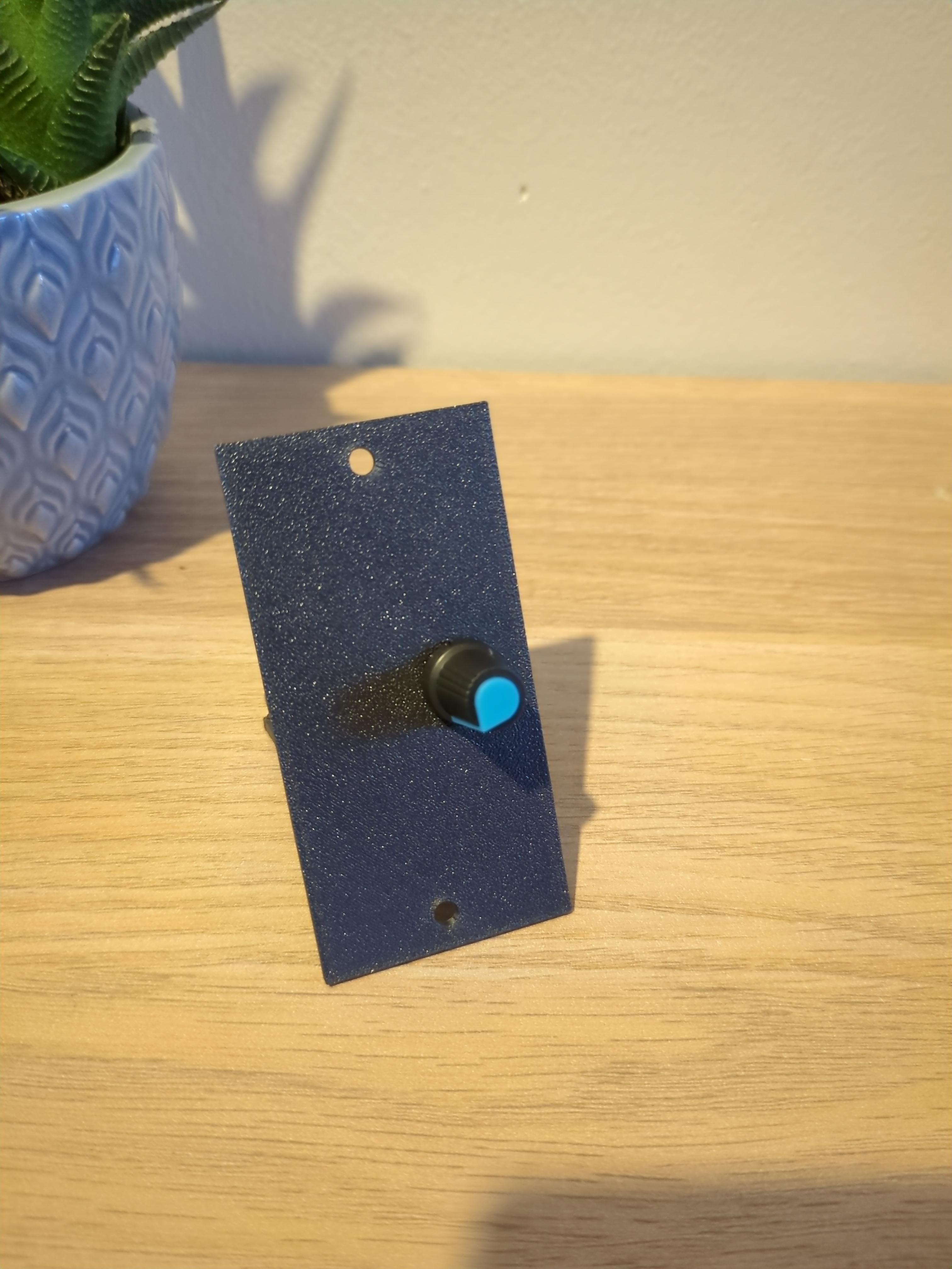 DAP mount for 9 fans PWM controller (Modular Racking System)