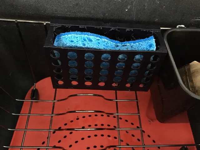 Kitchen sink sponge holder