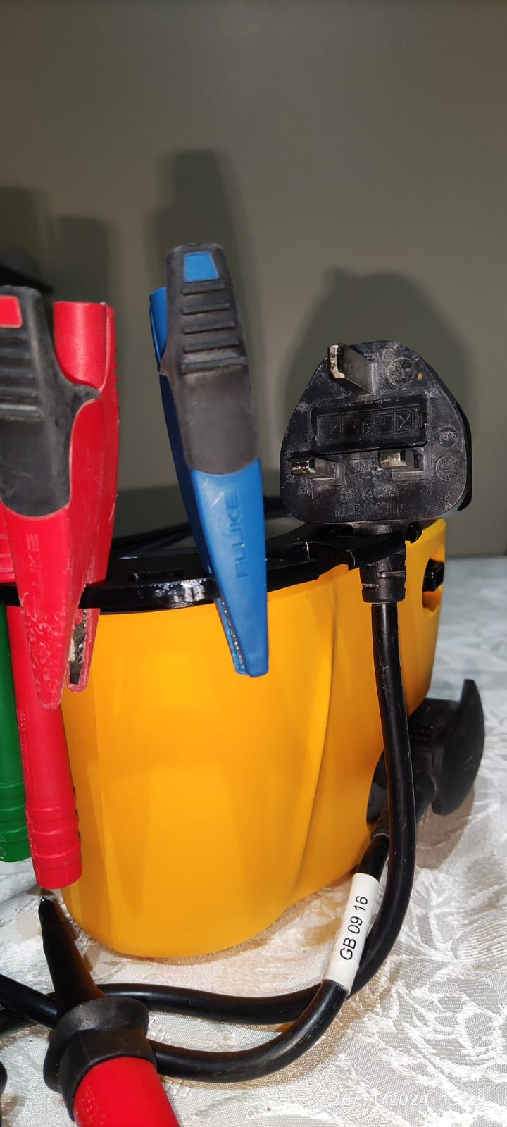 Fluke 1663 multimeter probe holder — miniatura 6