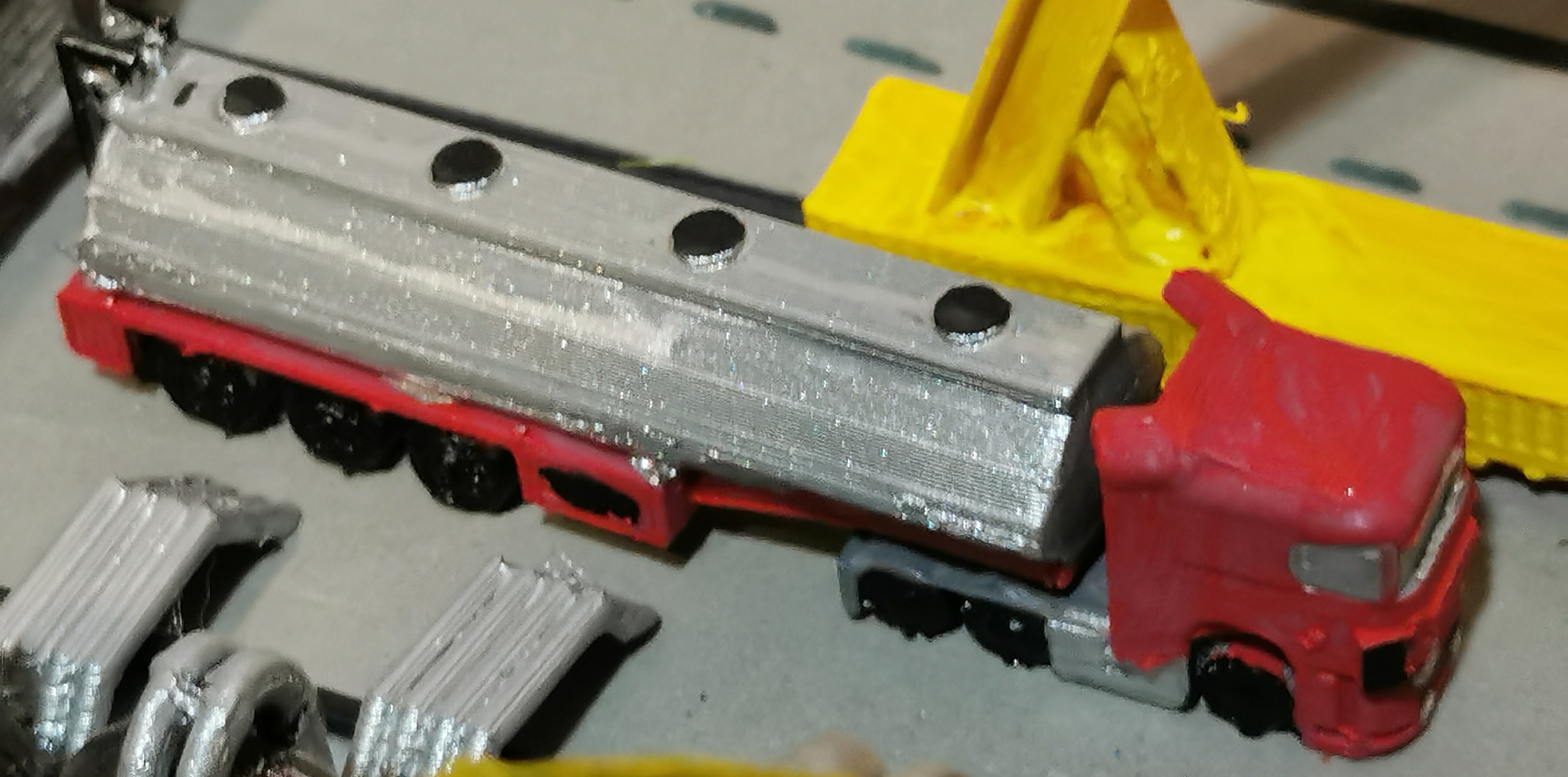 Z scale DAF XF Euro6 Fuel truck