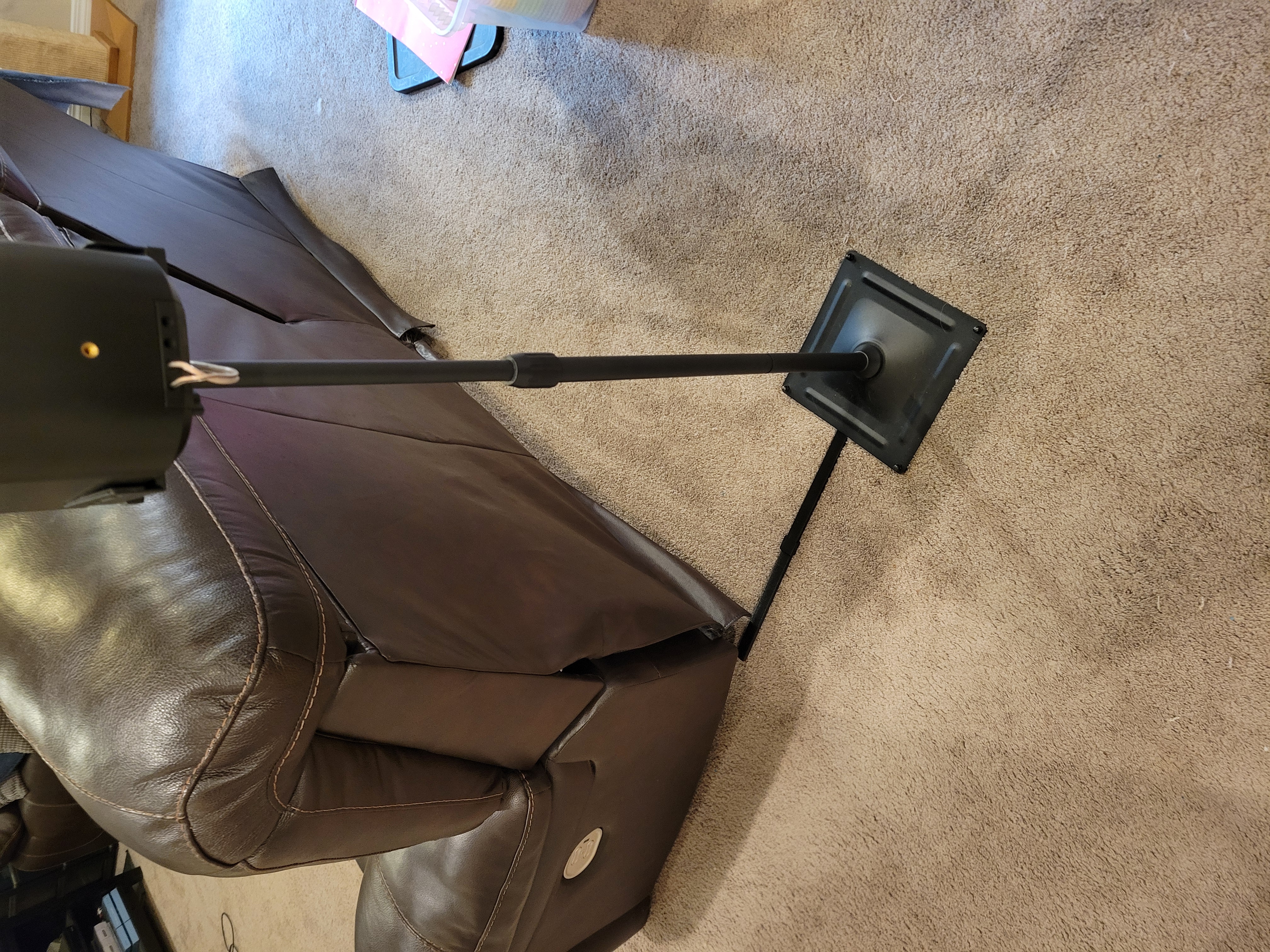 Perlsmith Speaker Stand Ground Wire Channel