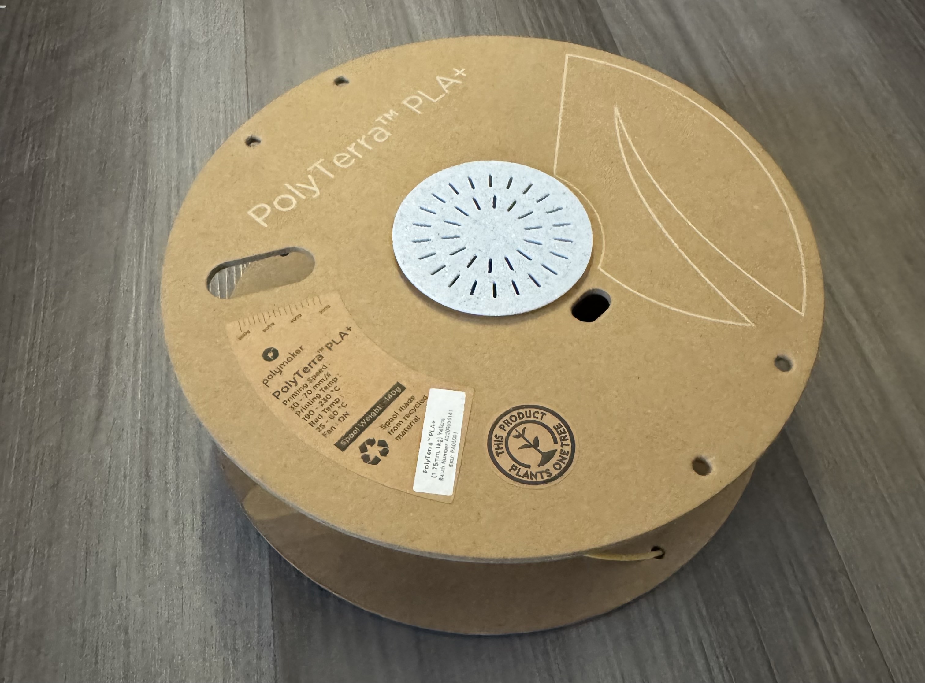 Spool Center Desiccant Holder - Polymaker 3D model thumbnail