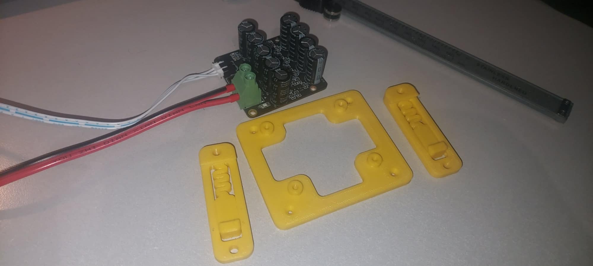 DIN adapter for BTT UPS 24V v1.0