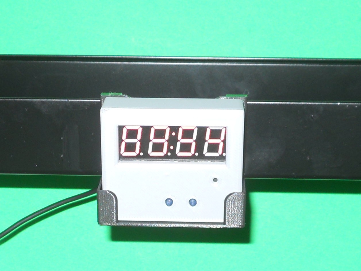DIY Clock Case Vattenkar Holder