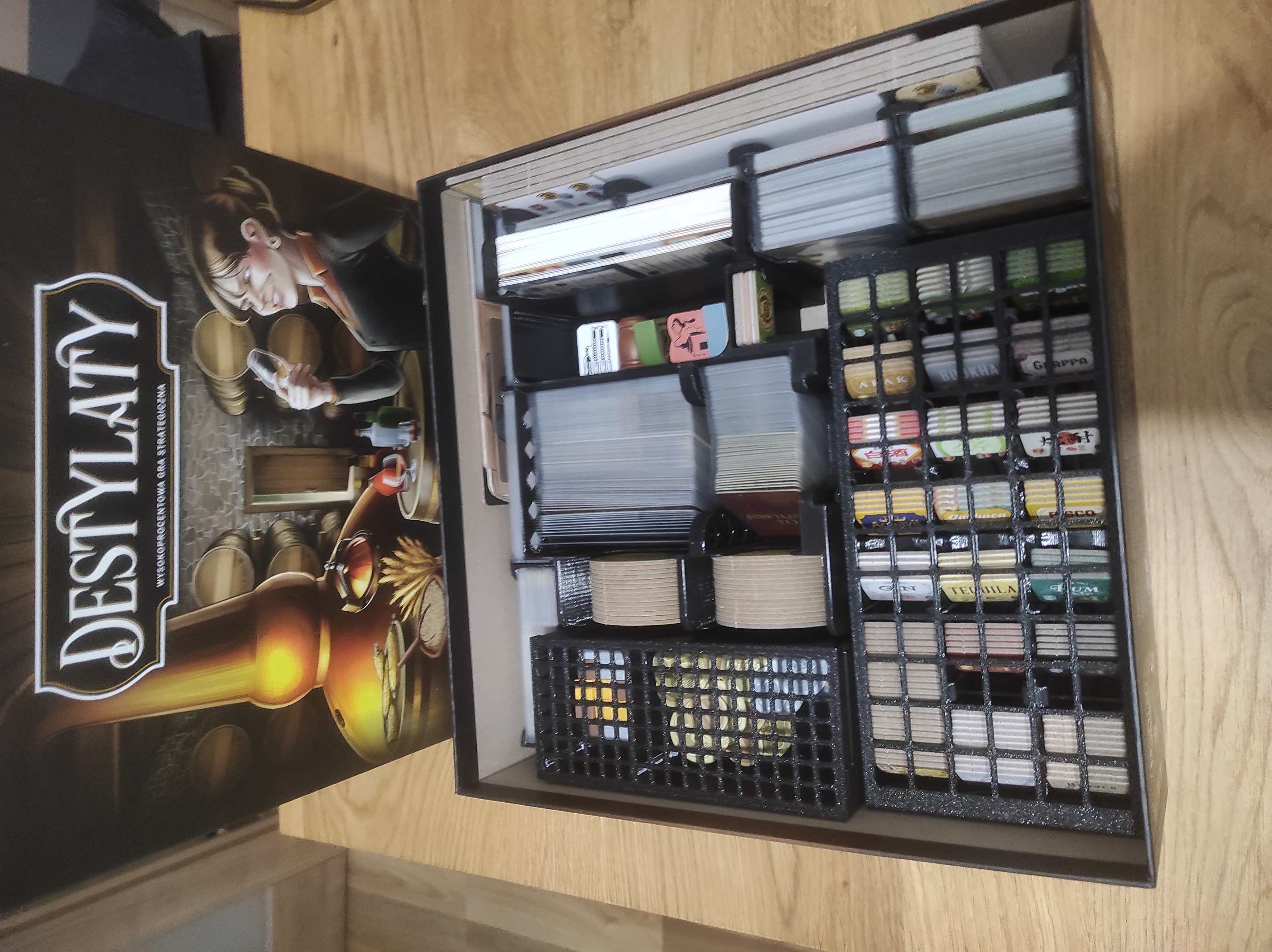 Distilled ALL IN Insert / Organizer