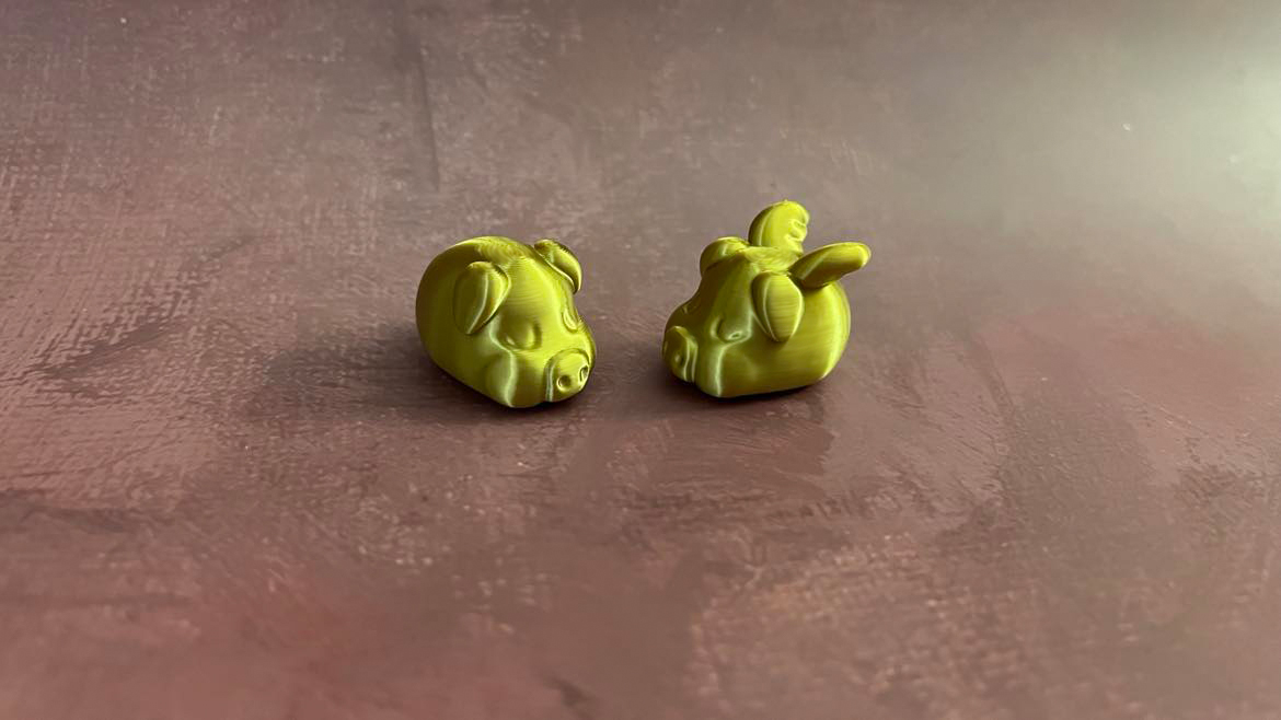 golden pig — thumbnail 2