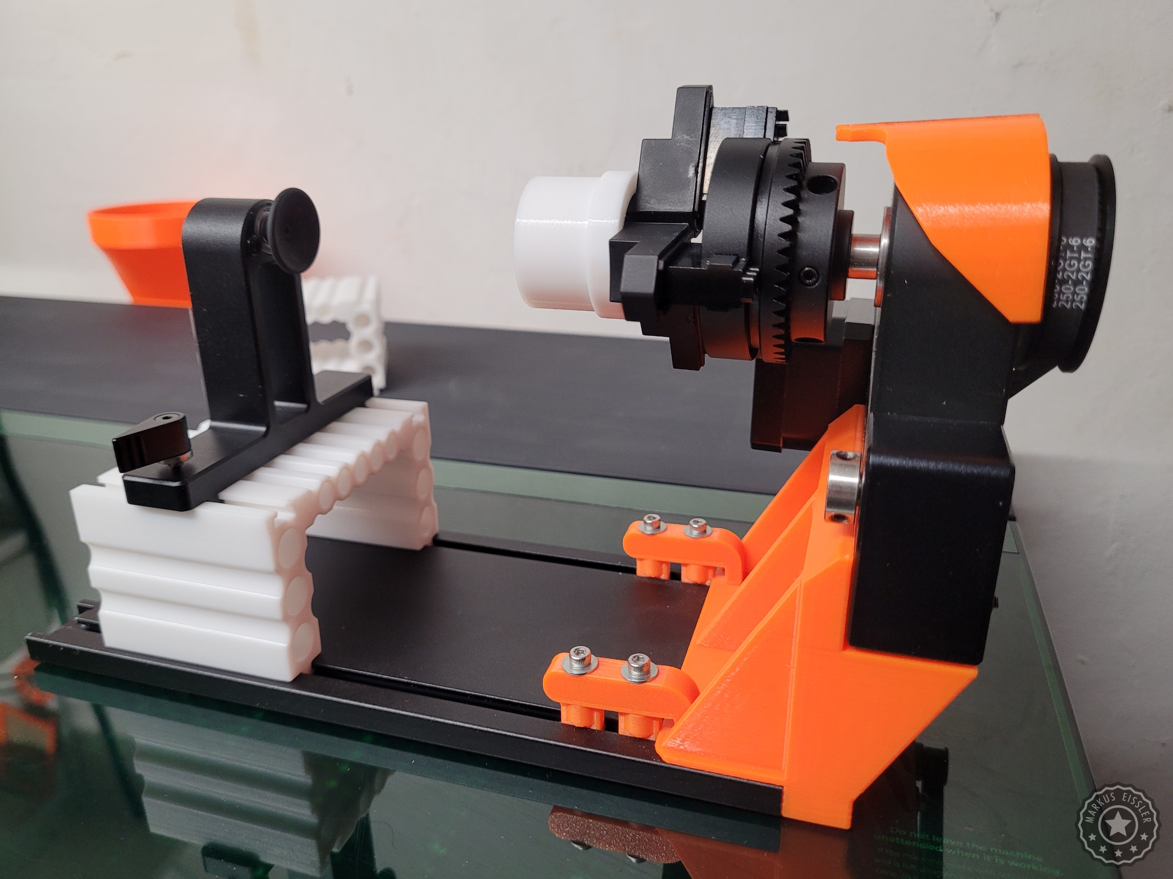 xTool RA2 Rotary Erhöhung *** xTool RA2 Rotary riser — thumbnail 2
