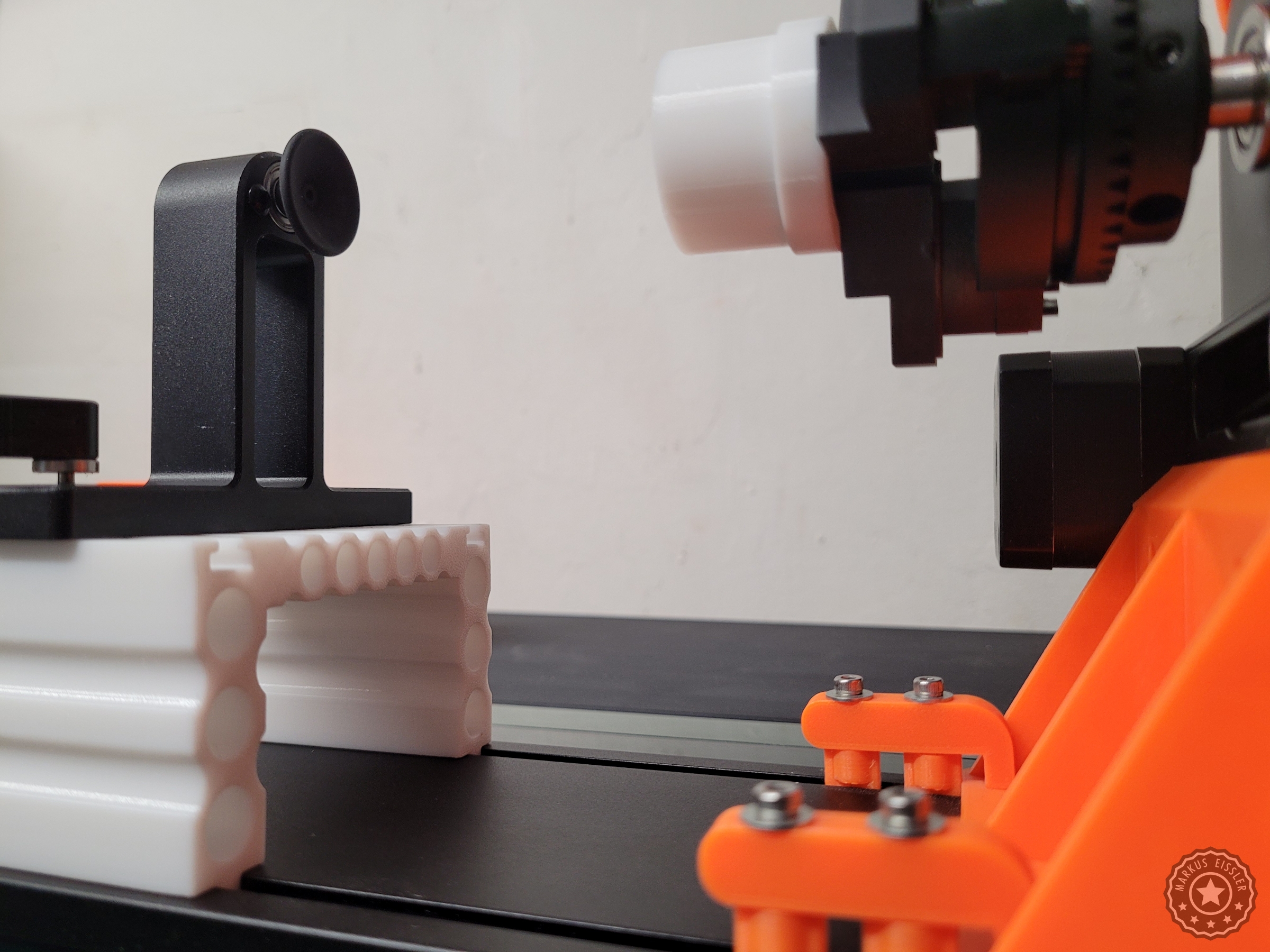 xTool RA2 Rotary Erhöhung *** xTool RA2 Rotary riser — thumbnail 3