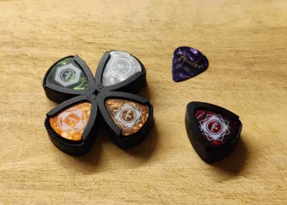 PickPack - An organized home for all your guitar pics