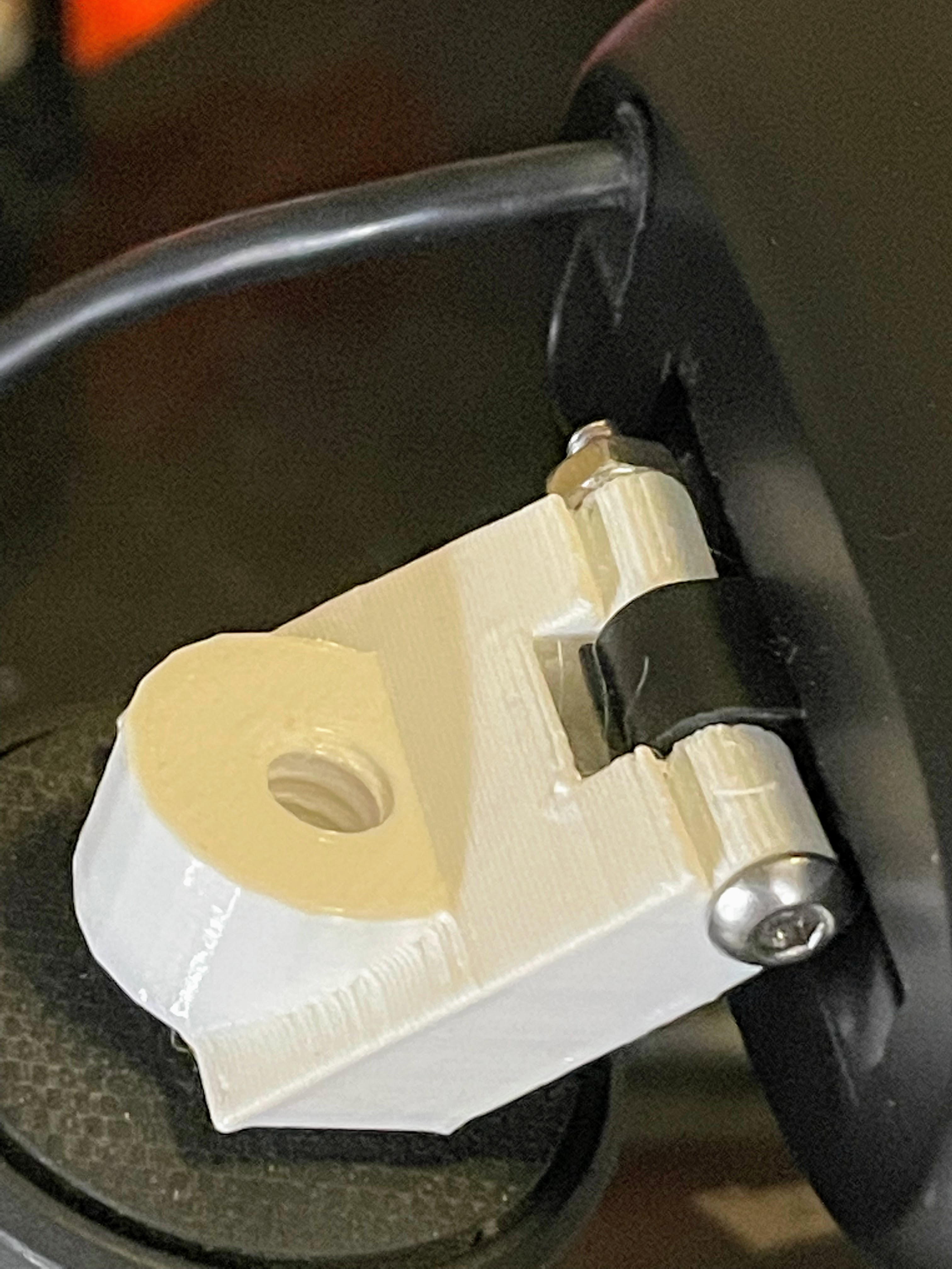Logitech C270 Tripod Adapter — thumbnail 2