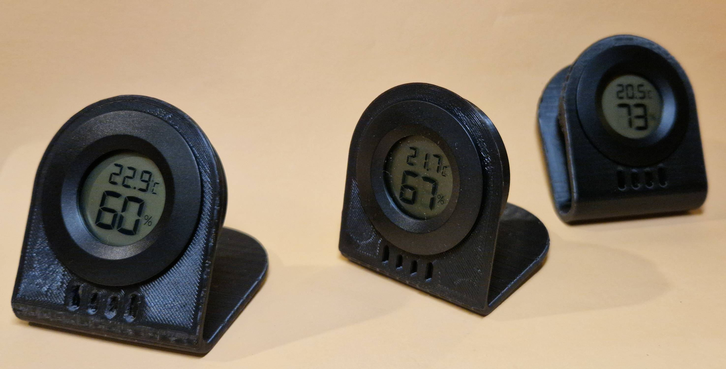 Humidity Temperature sensor desktop stands