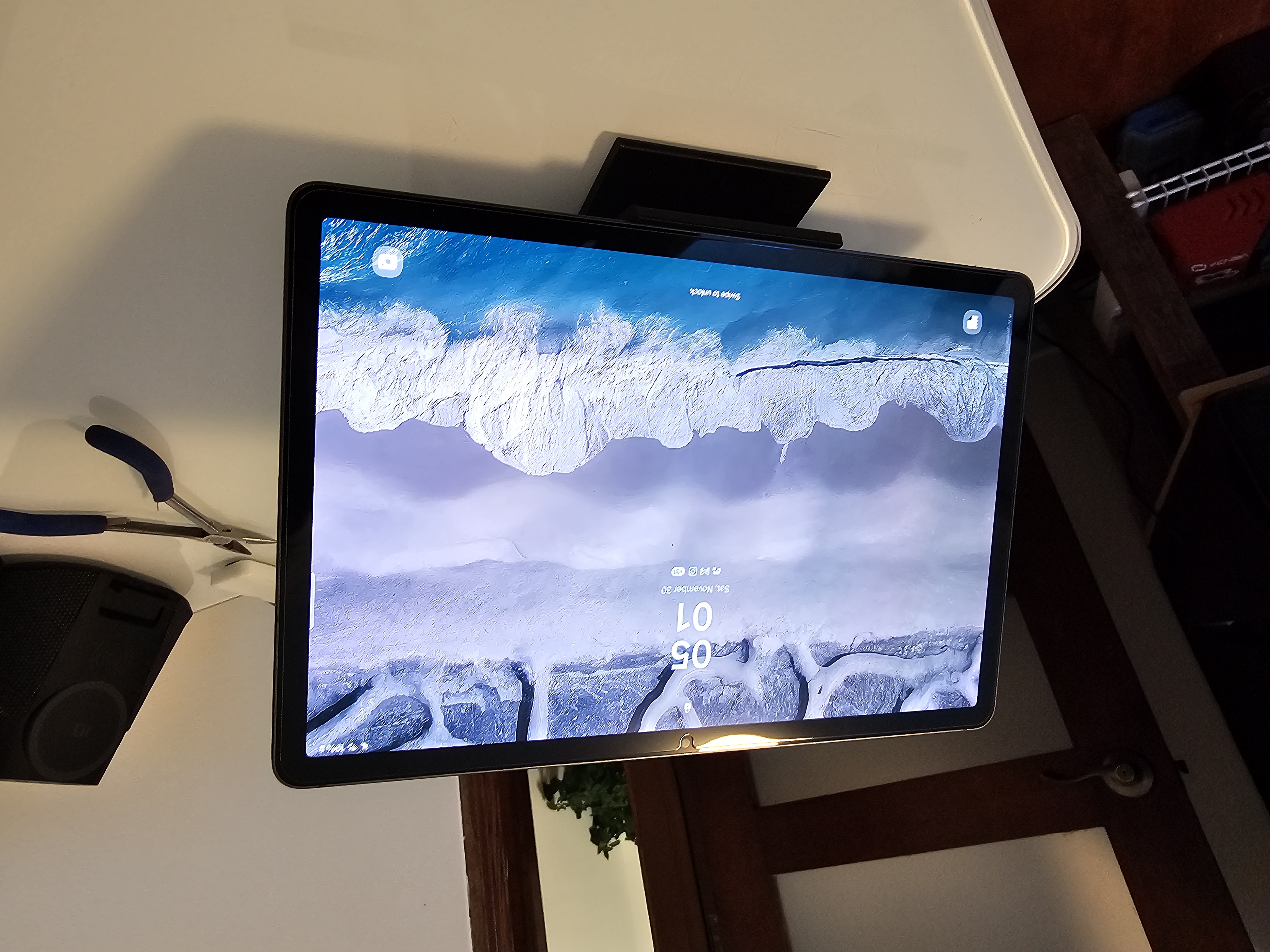 Phone stand for iphone/android — miniatura 3