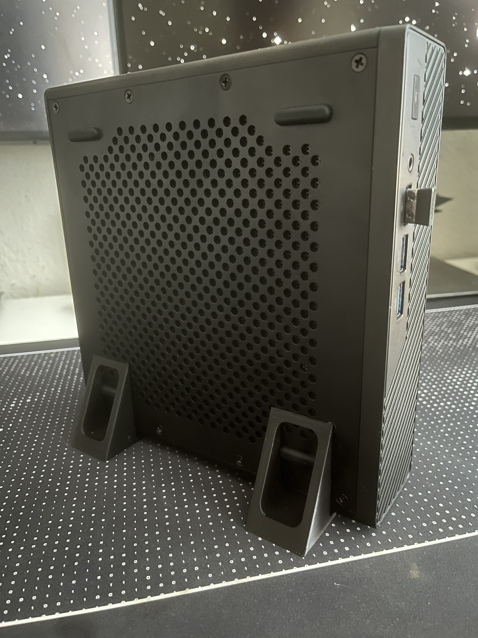 Minisforum MS-A1 Vertical Stand