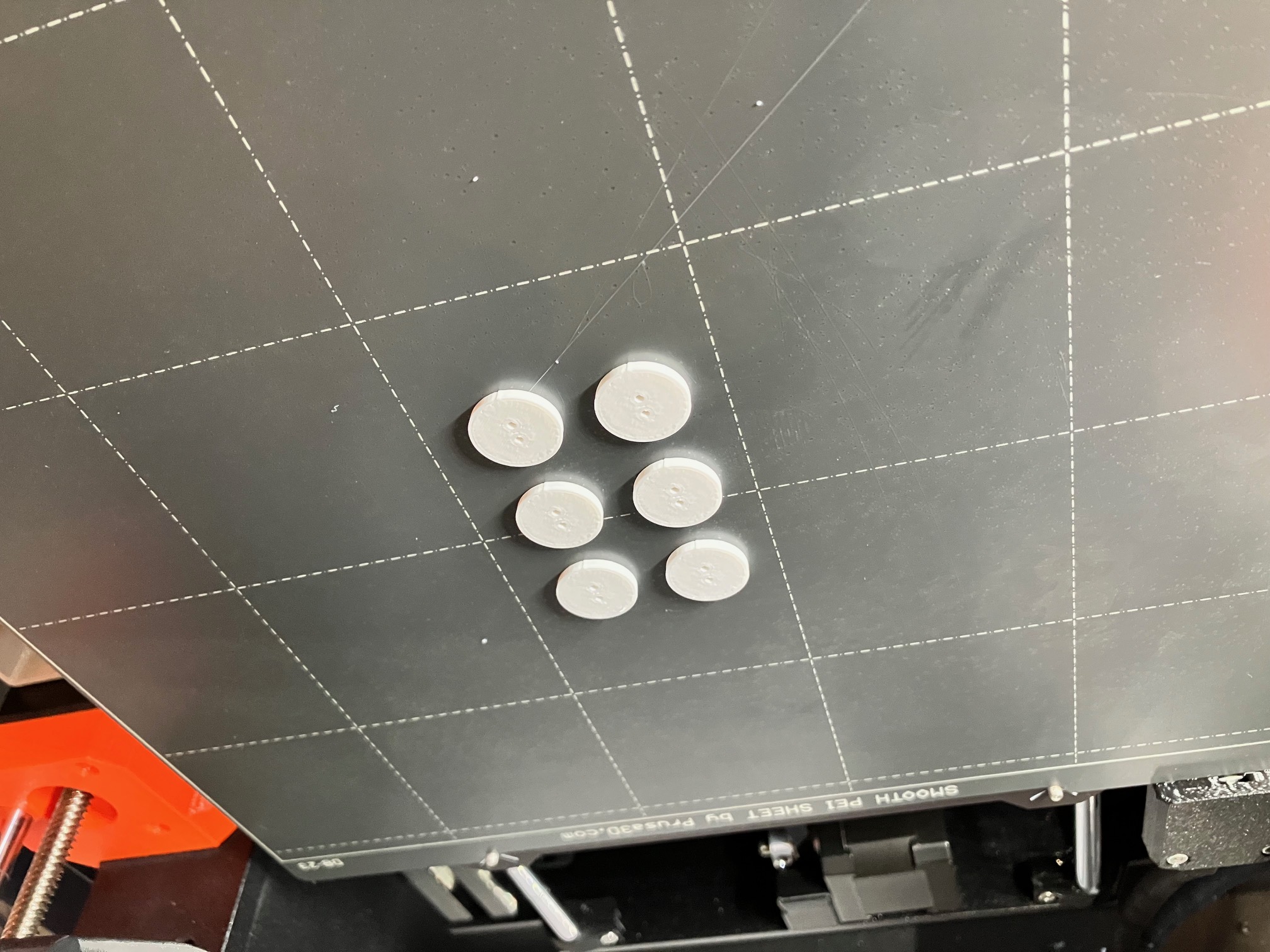 Simple clothing button