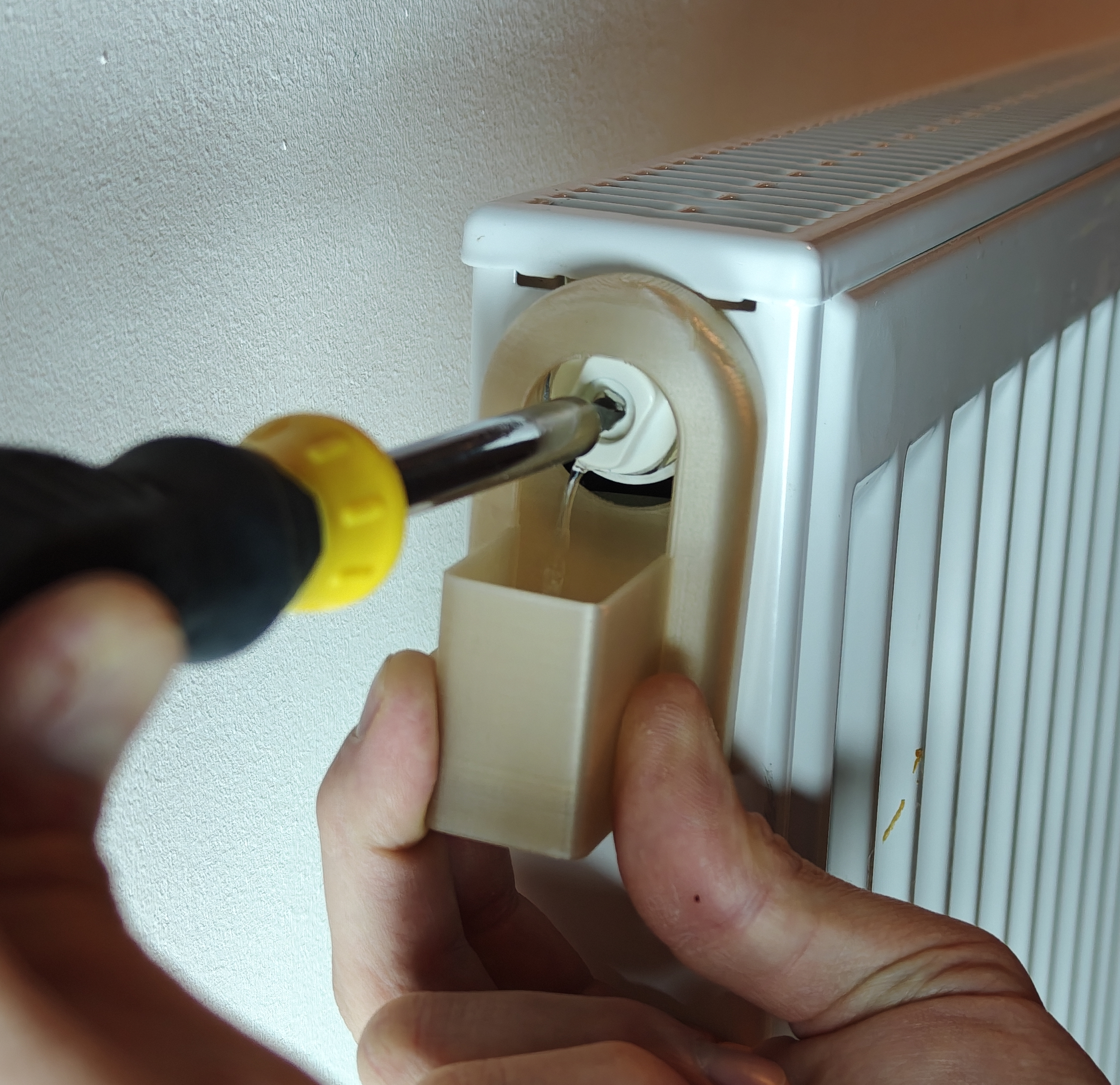 Radiator degassing / Heater venting drain tool