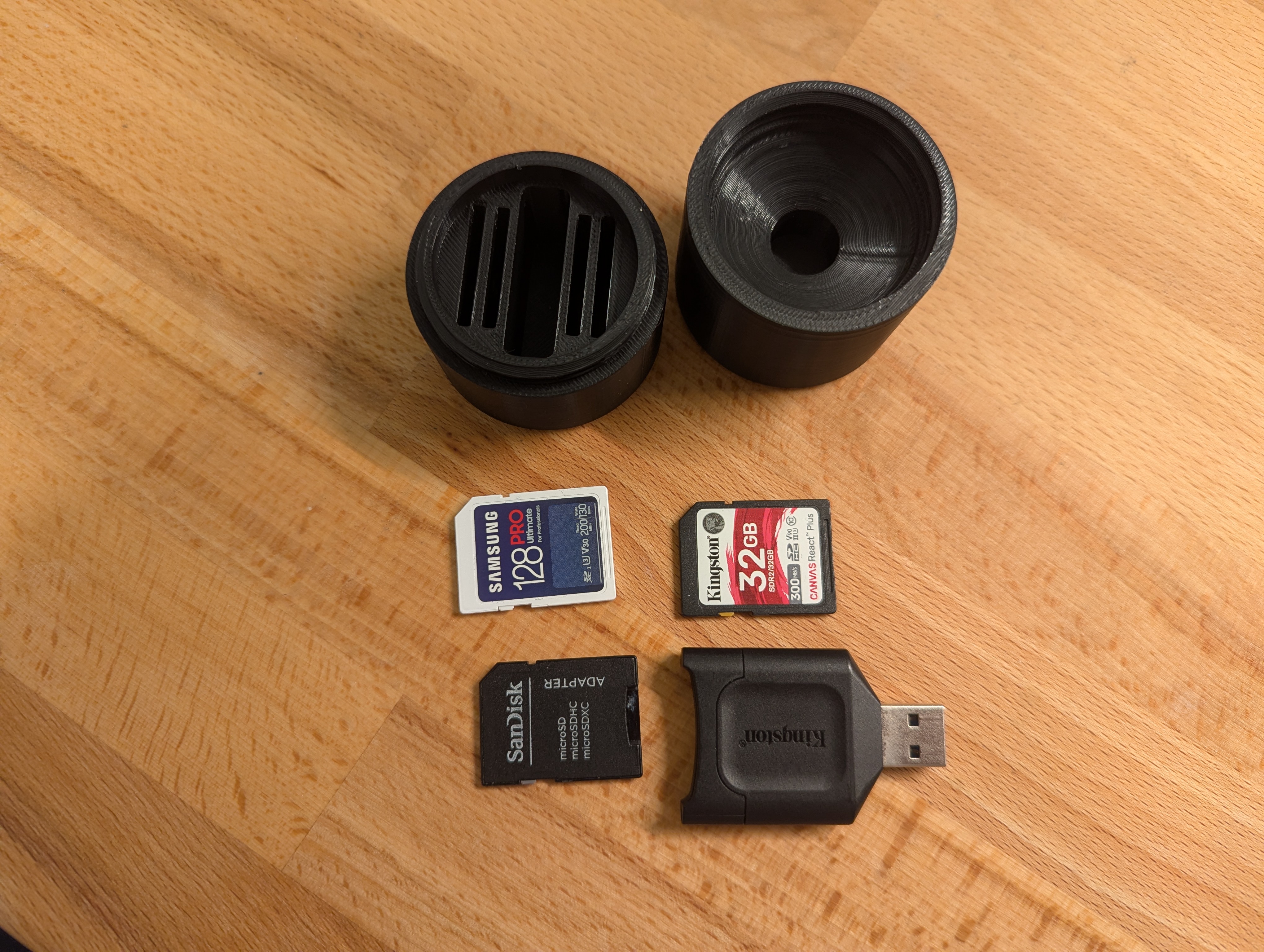 SD card holder reader - Kingston MobileLite Plus — miniatura 2