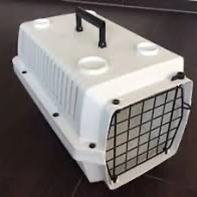 3D Printable Pet Voyageur 100 200 Carrier Fastener by Trebor Verde