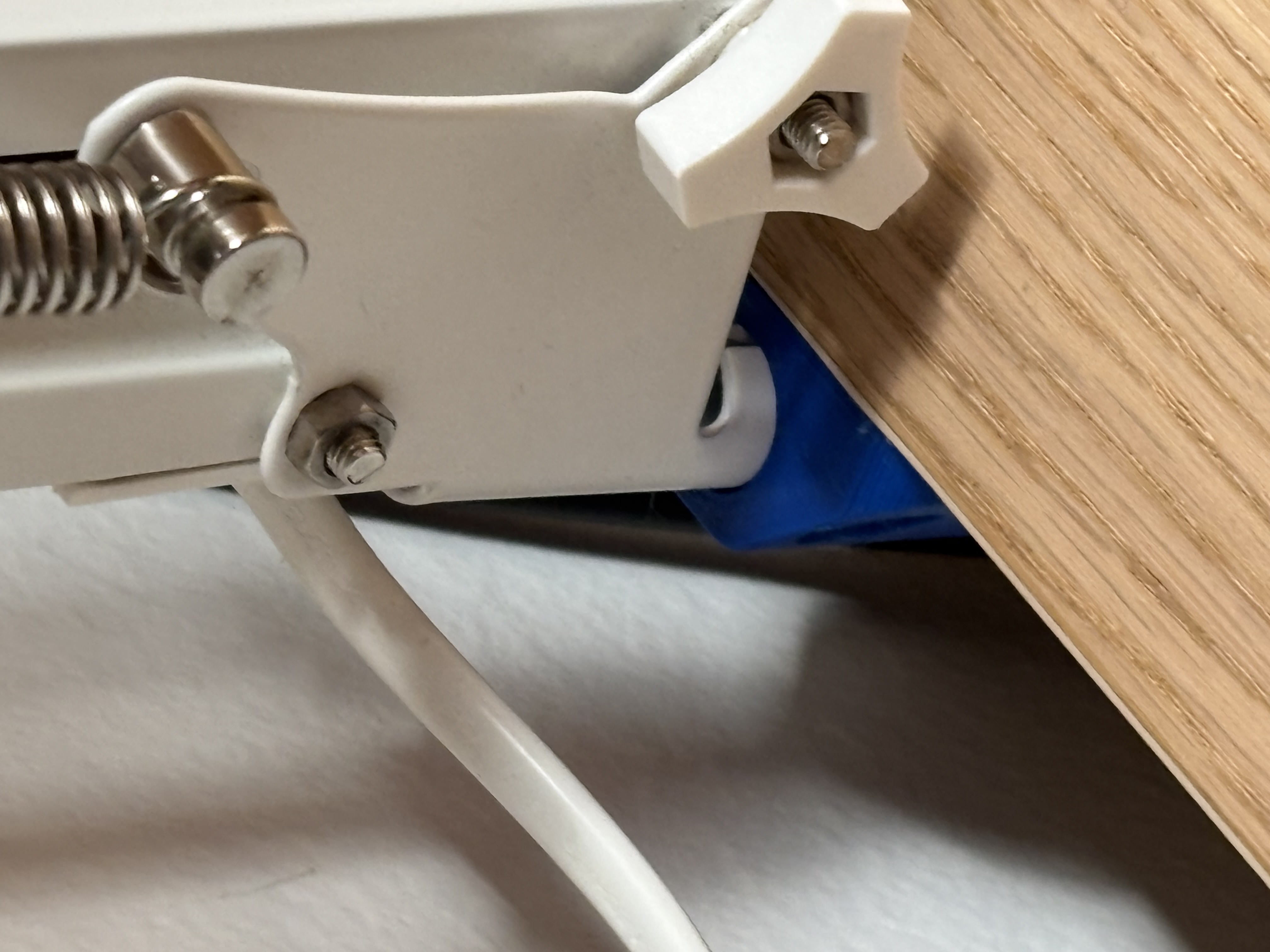 IKEA TERTIAL desk lamp vertical mount