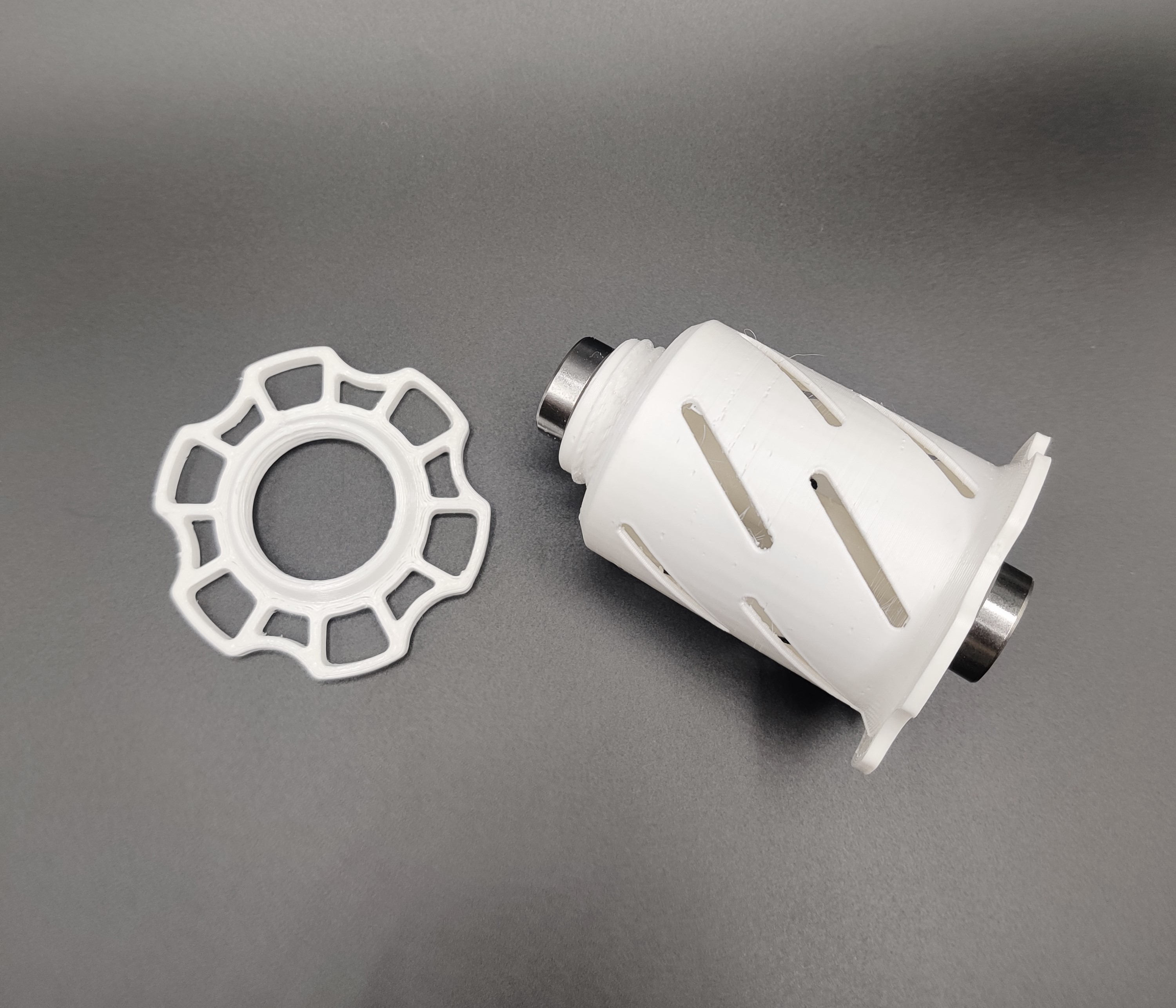Lightweight Spool Holder