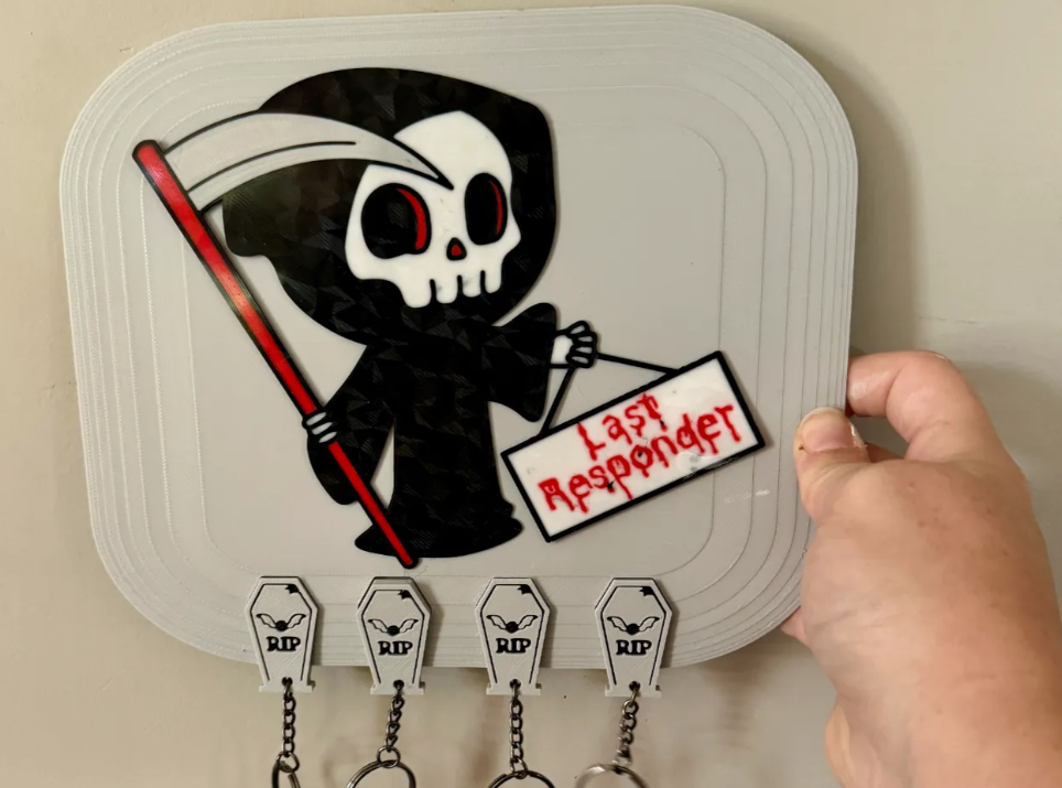 Spooky Key Holder — thumbnail 2