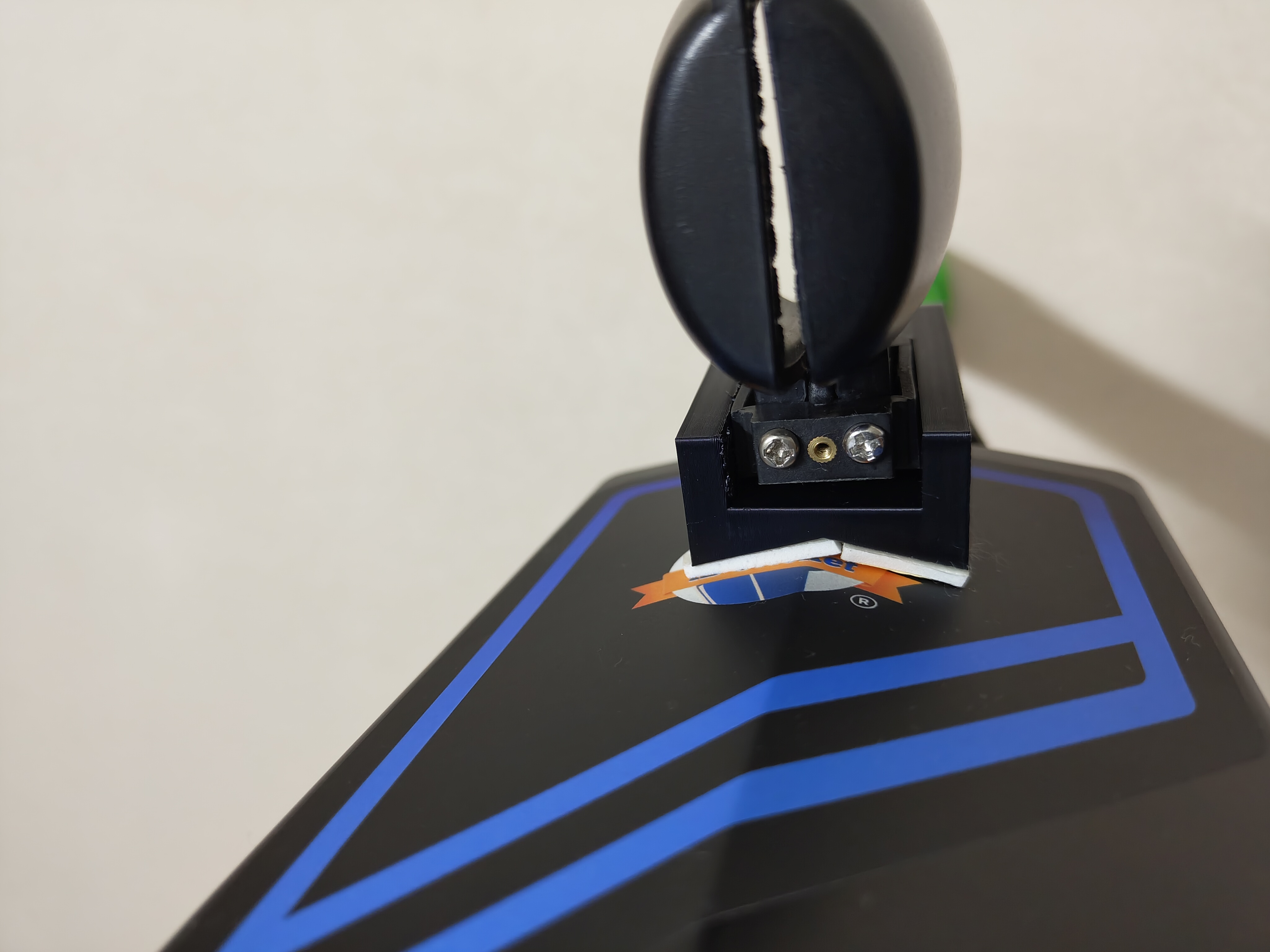 Meta Quest 3 Controller Adapter for IBCricket bat (threaded M3 holes)
