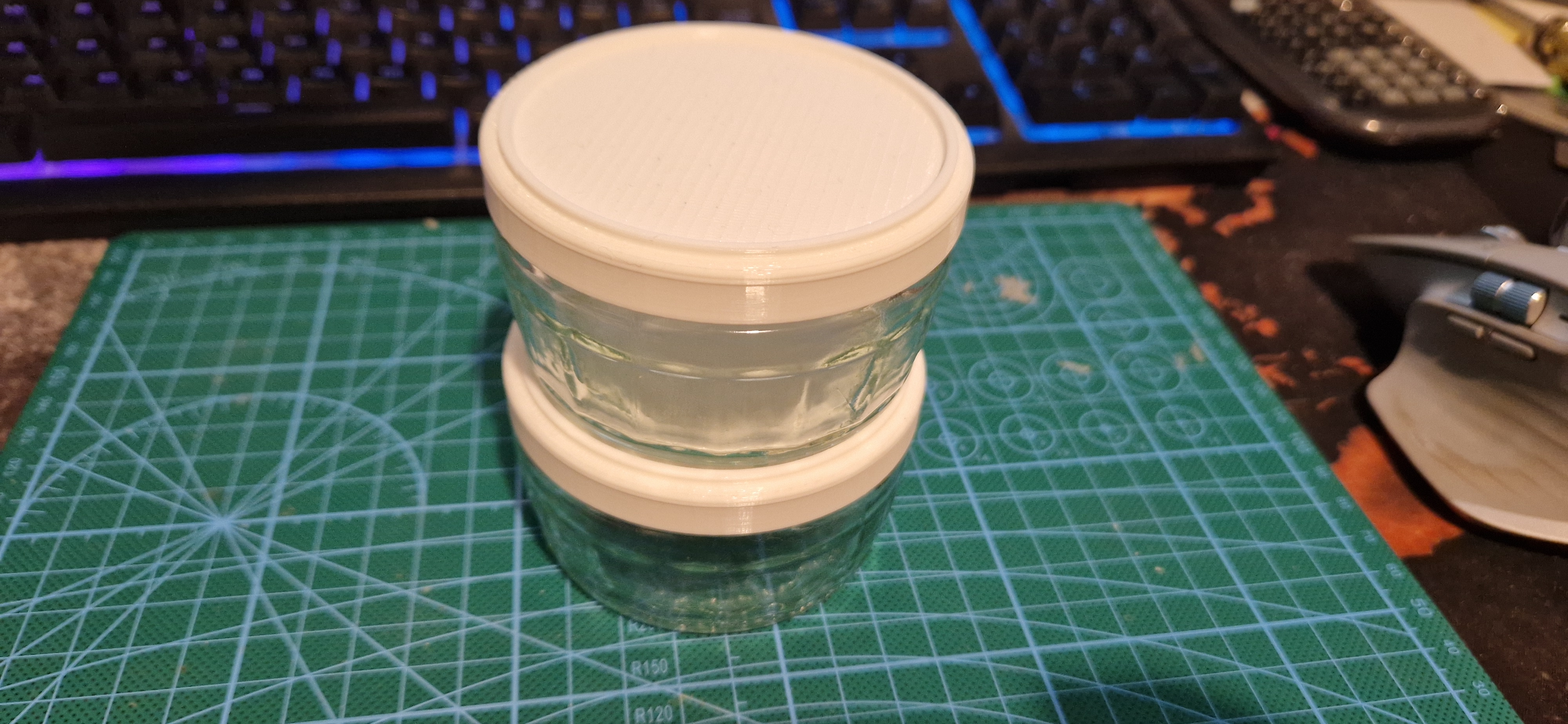 Miniatura 2 do modelo 3D Gu Pot lid - stackable