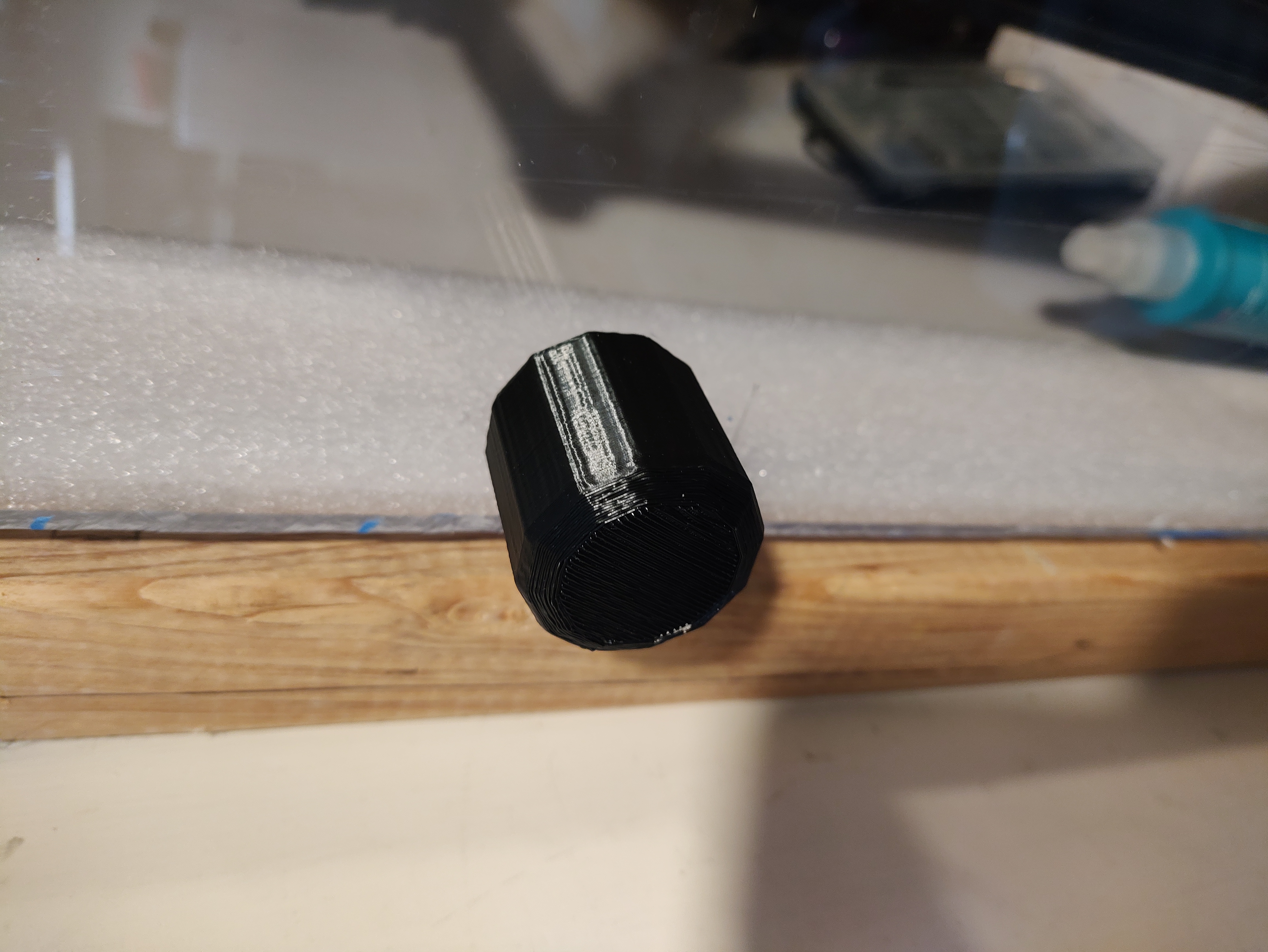 Beefy pull knob for drawer or door
