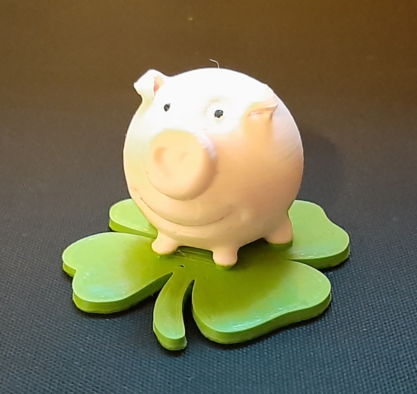 Good Luck Pig by Allemool Download free STL model