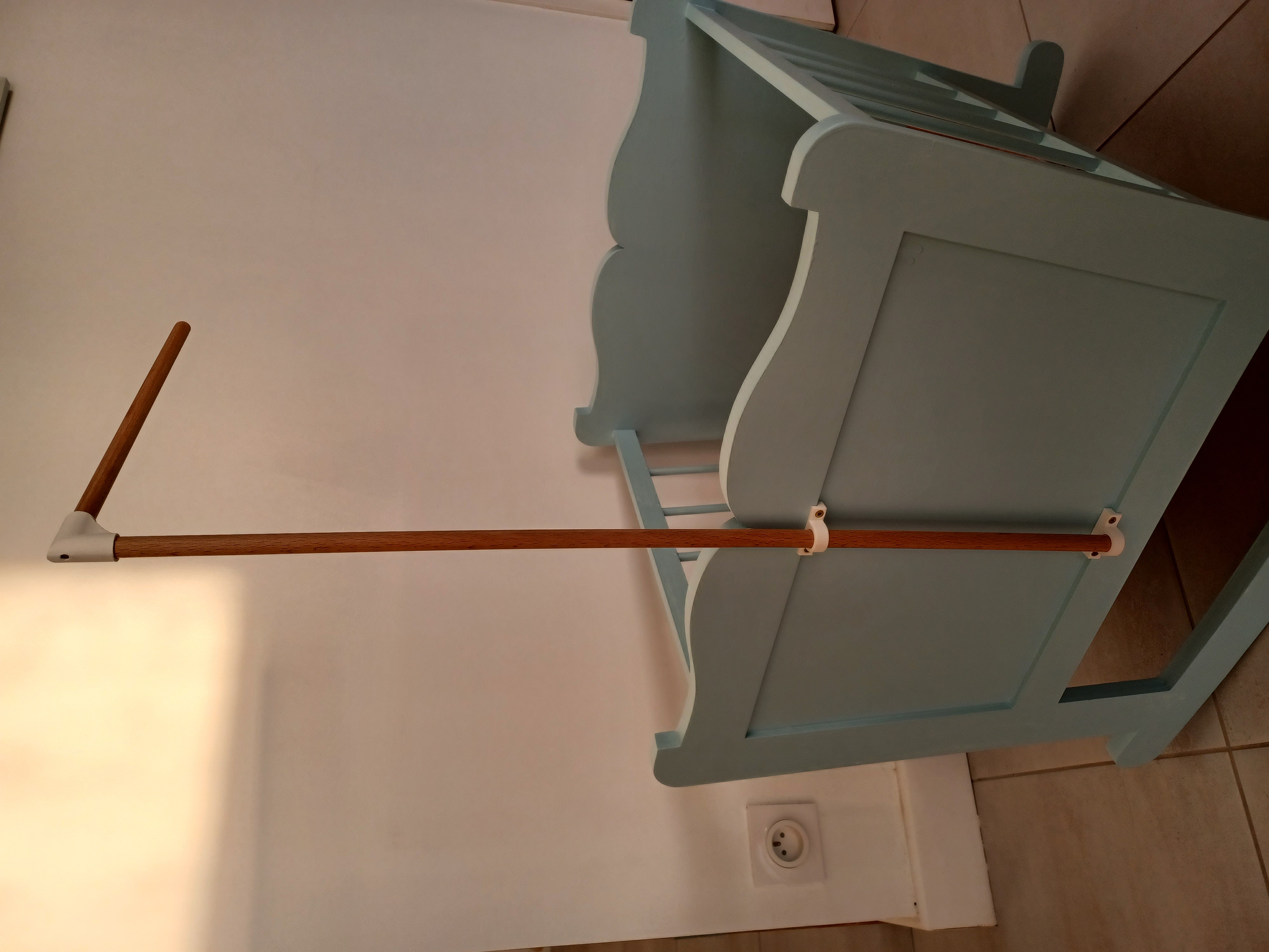 Cradle canopy support