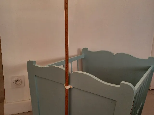 Cradle canopy support
