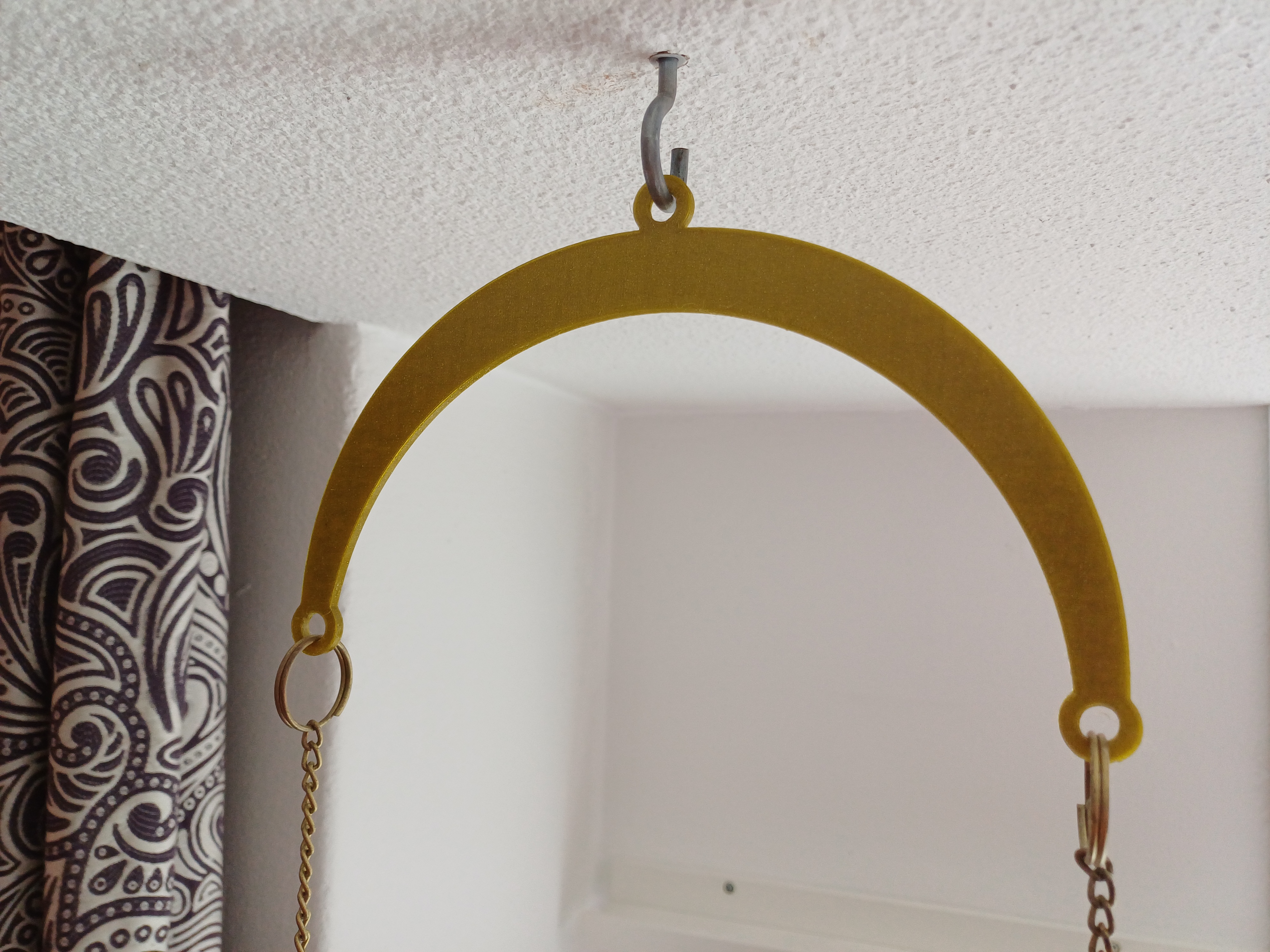 Dual Hanger for two items.