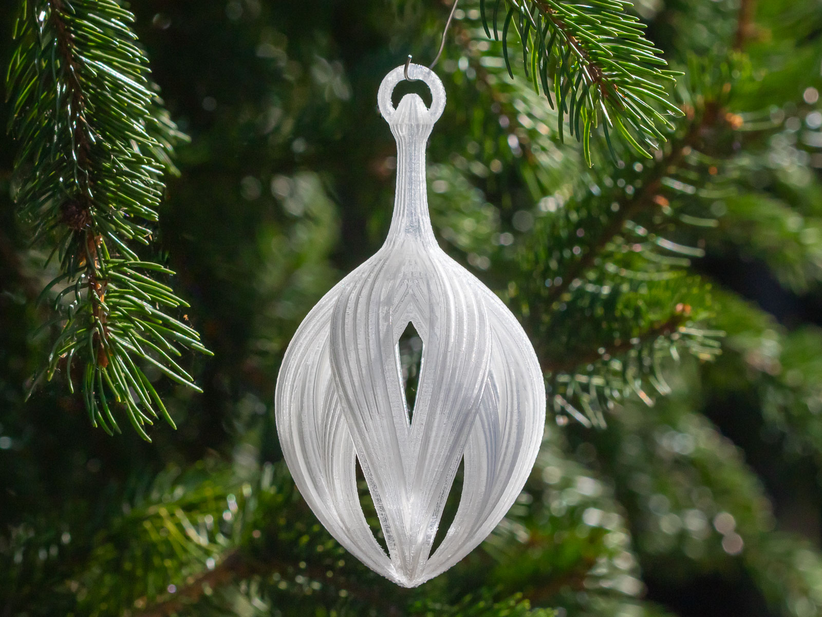 Swoop 1 Christmas Bulb 2024 — thumbnail 3