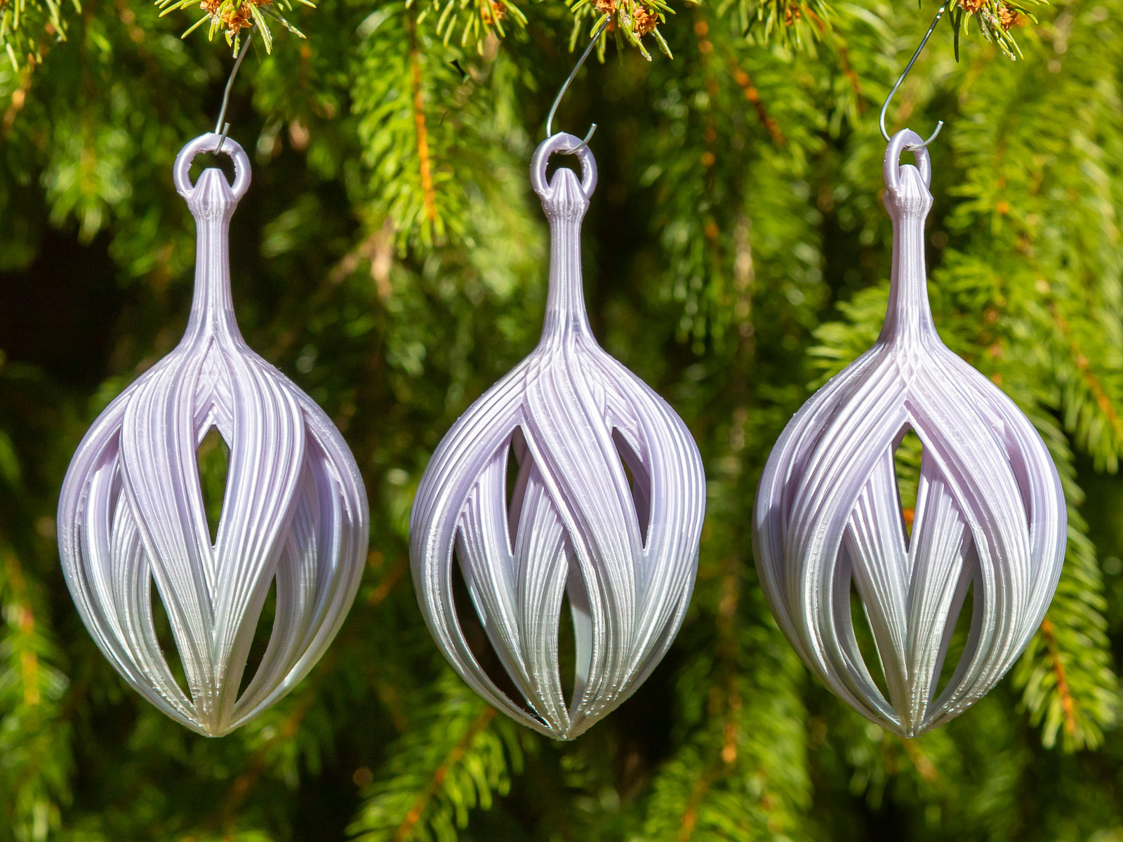 Swoop 1 Christmas Bulb 2024 — thumbnail 4