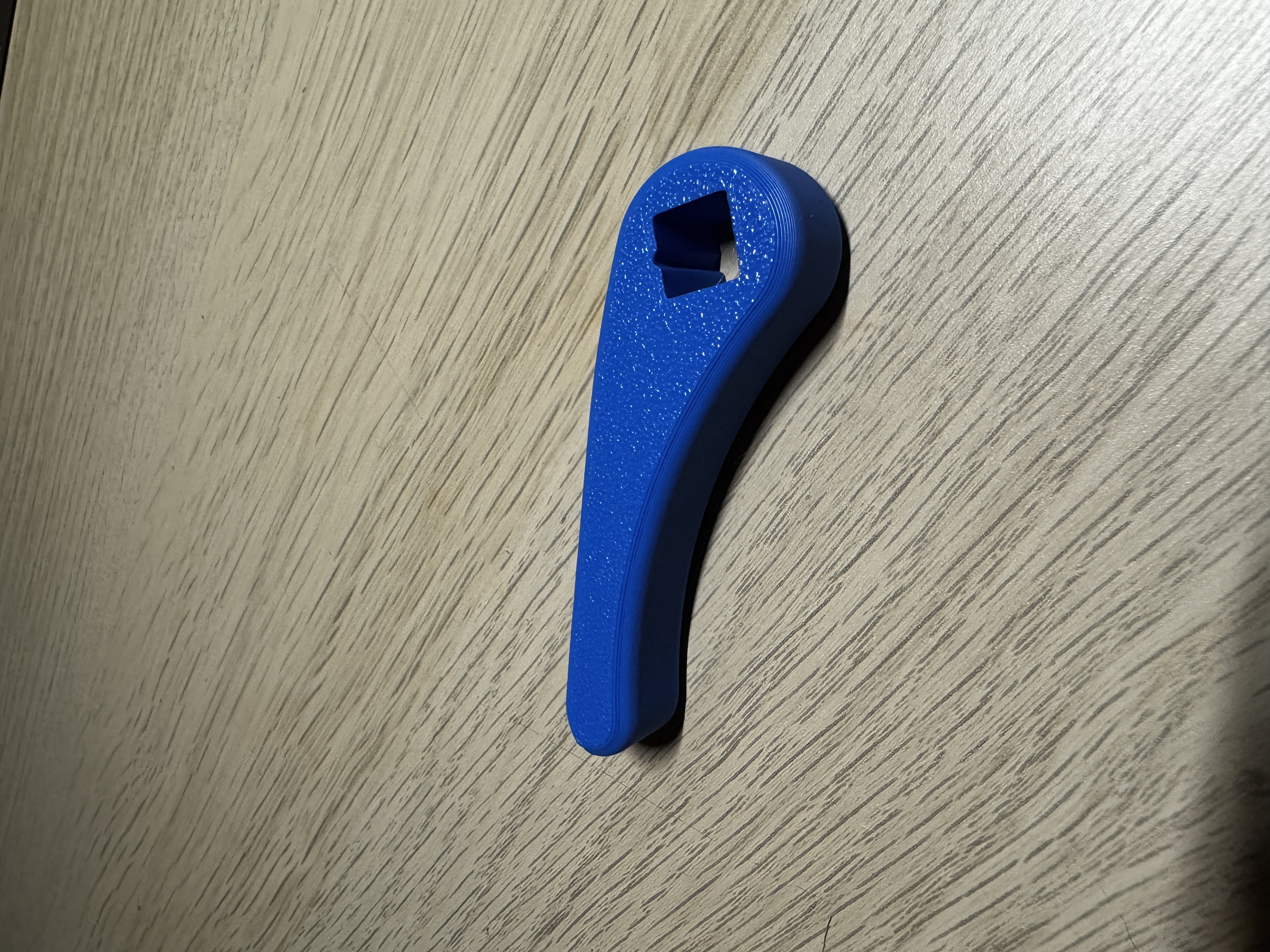 Renault Laguna bonnet/mask/hood open lever