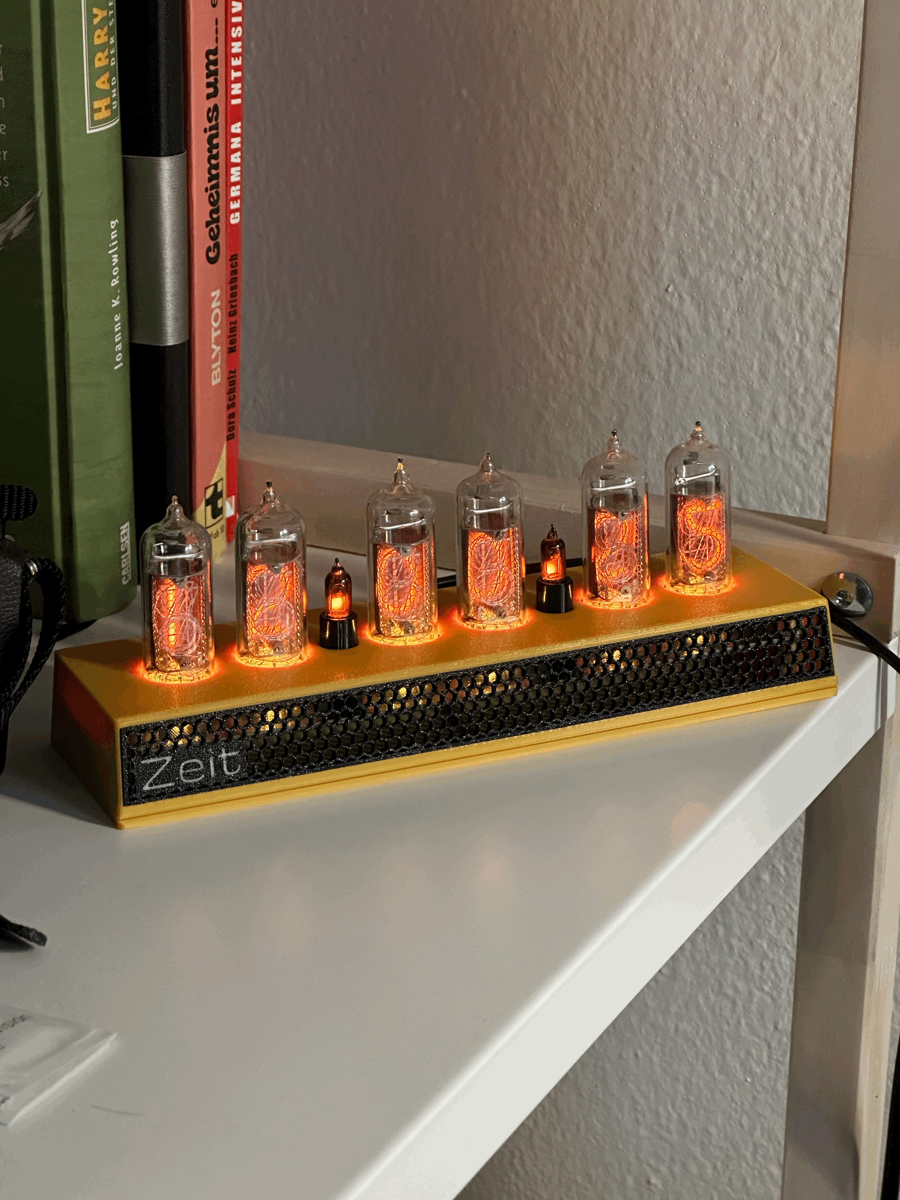 Nixie Clock Case, IN-14 Tubes